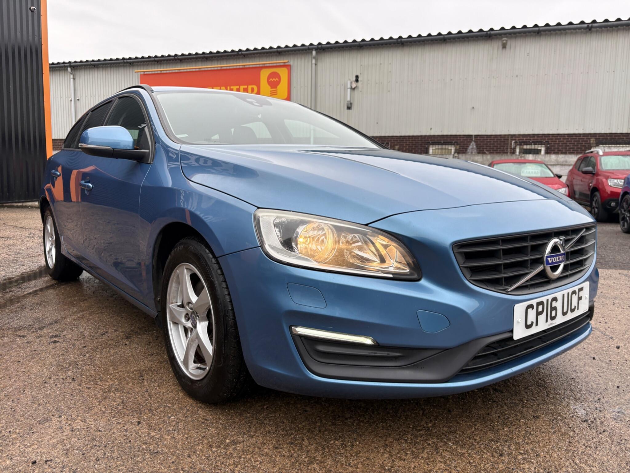 Volvo V60 - Image 8