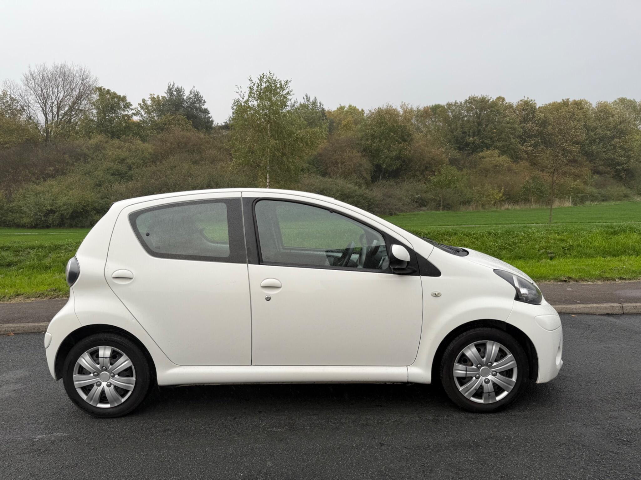 Toyota Aygo - Image 3