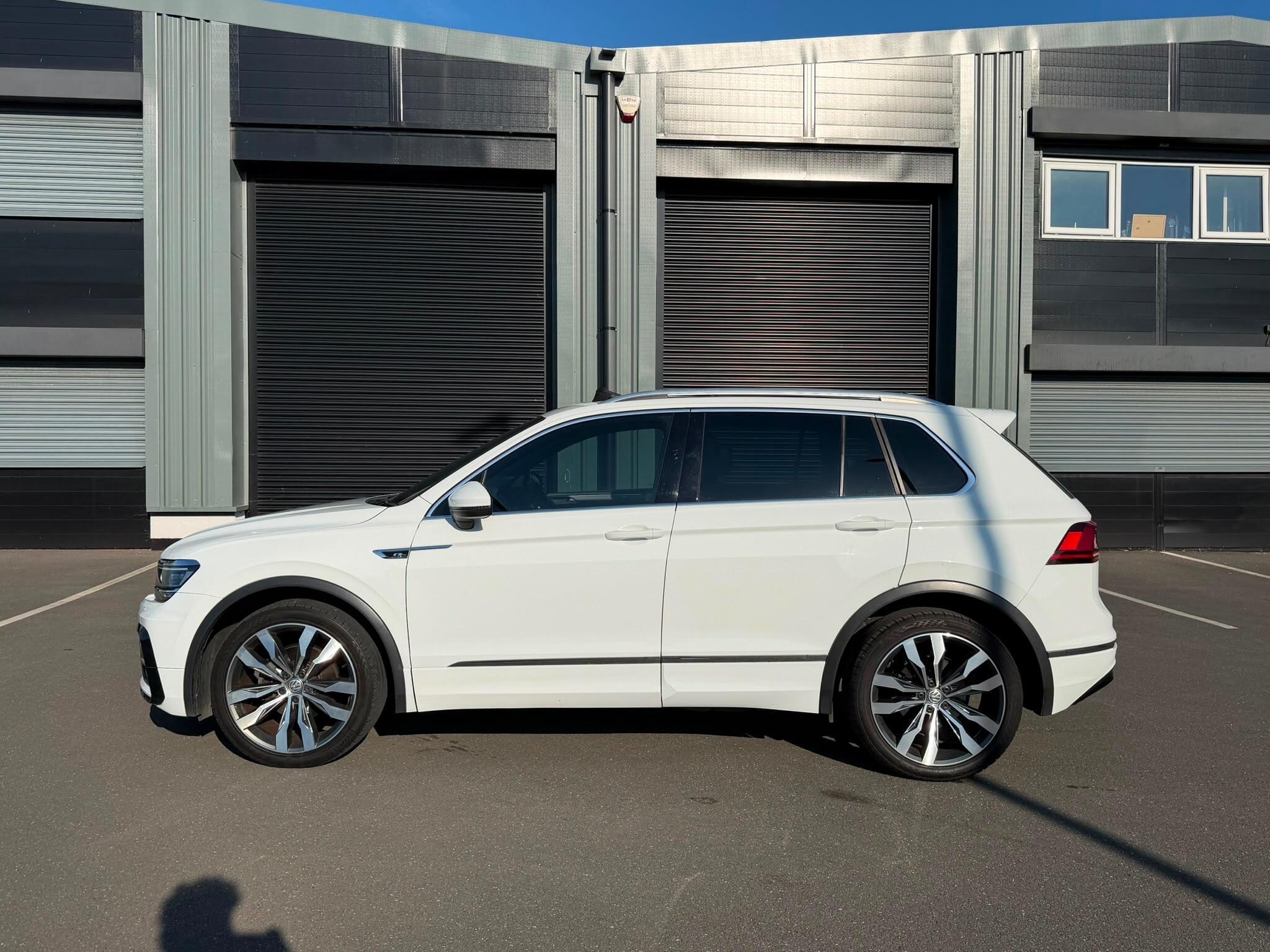 Volkswagen Tiguan - Image 8
