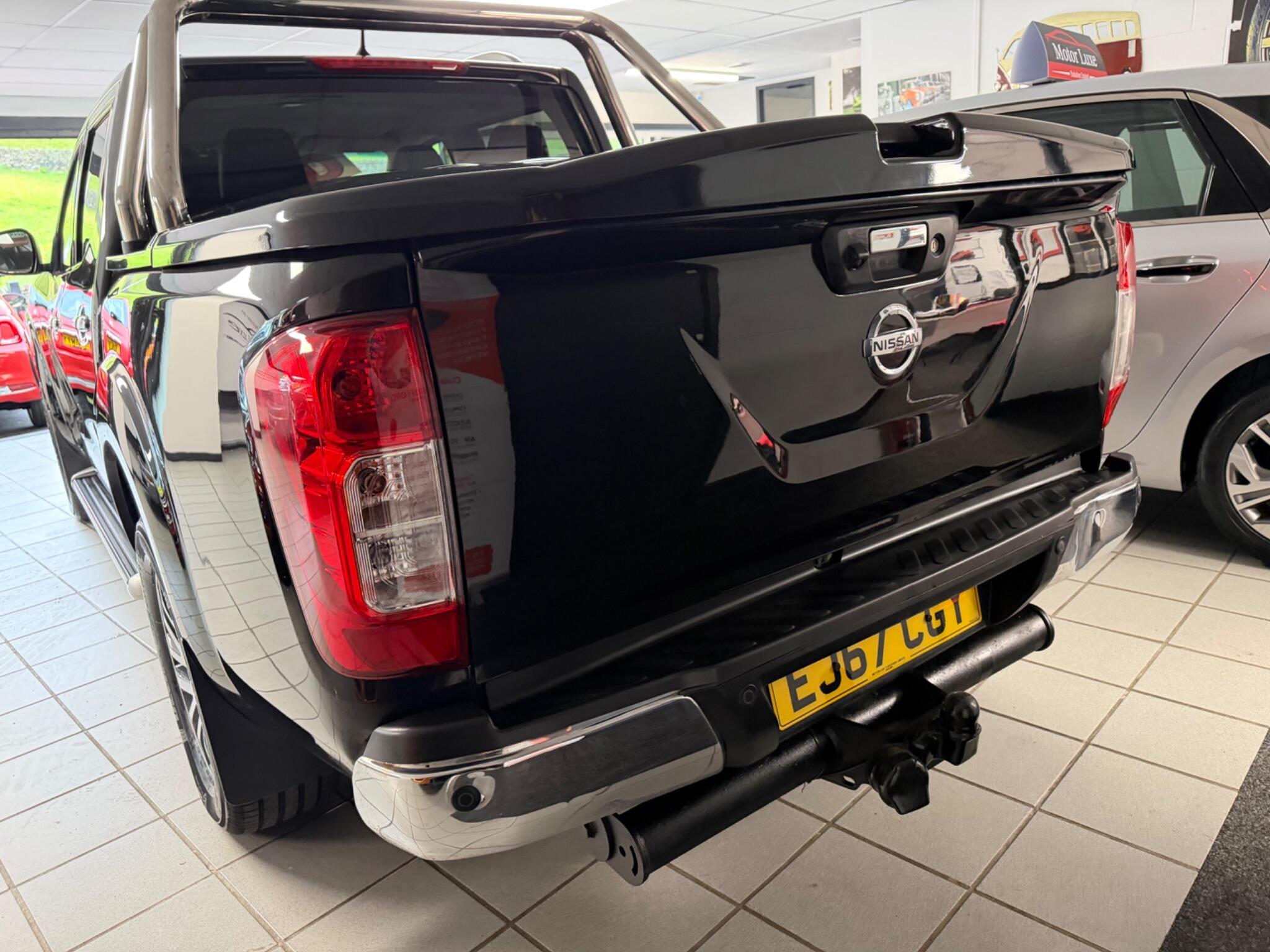 Nissan NAVARA - Image 10