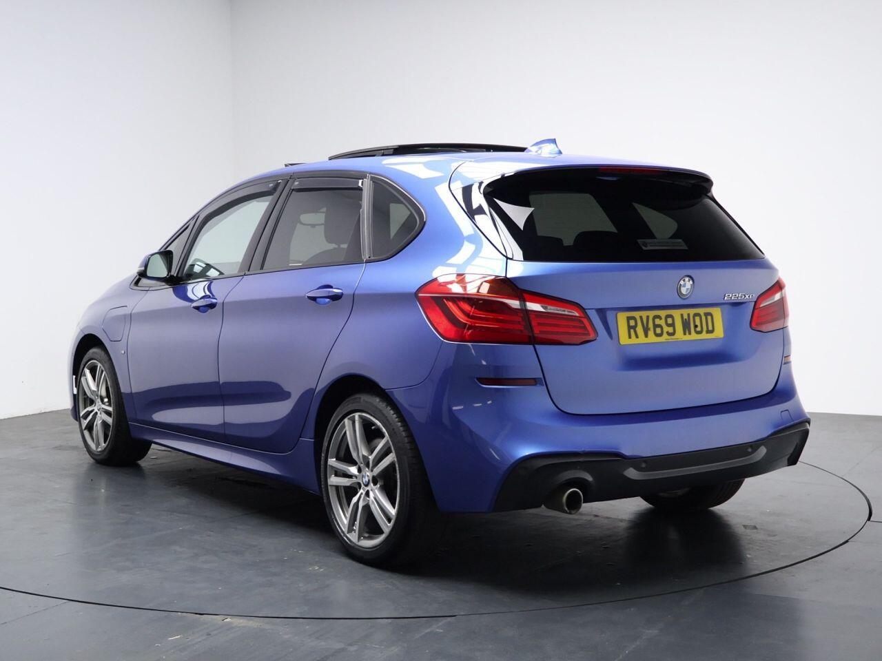 BMW 2 SERIES ACTIVE TOURER - Image 9