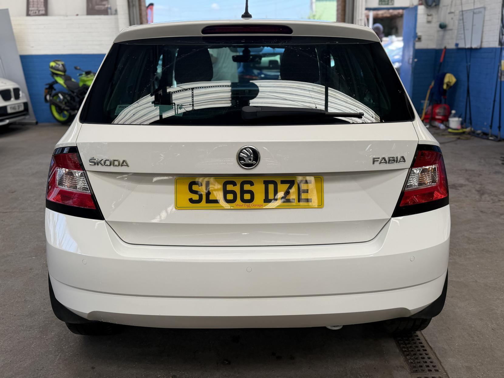 Skoda Fabia - Image 4