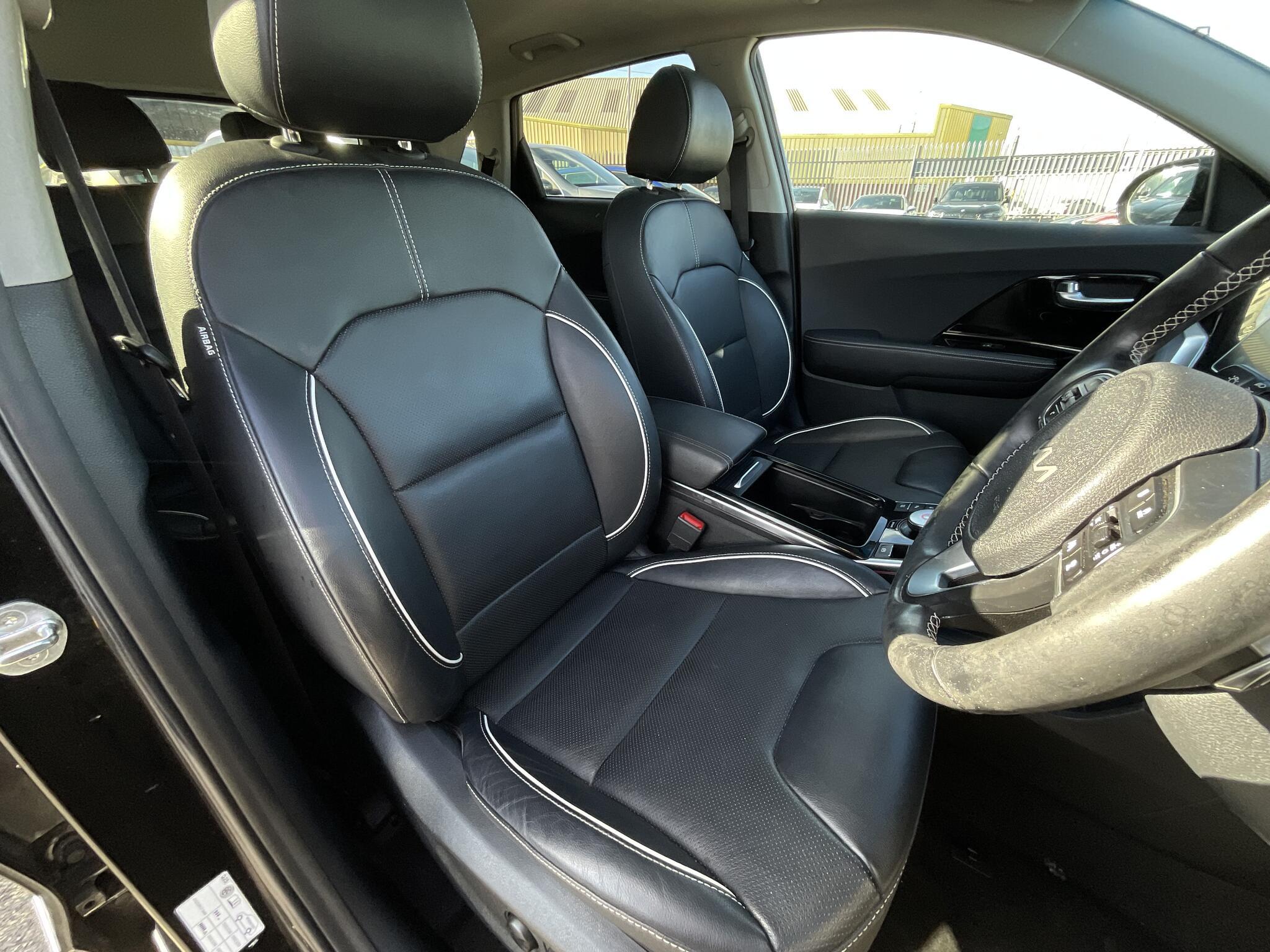 Kia Niro - Image 8