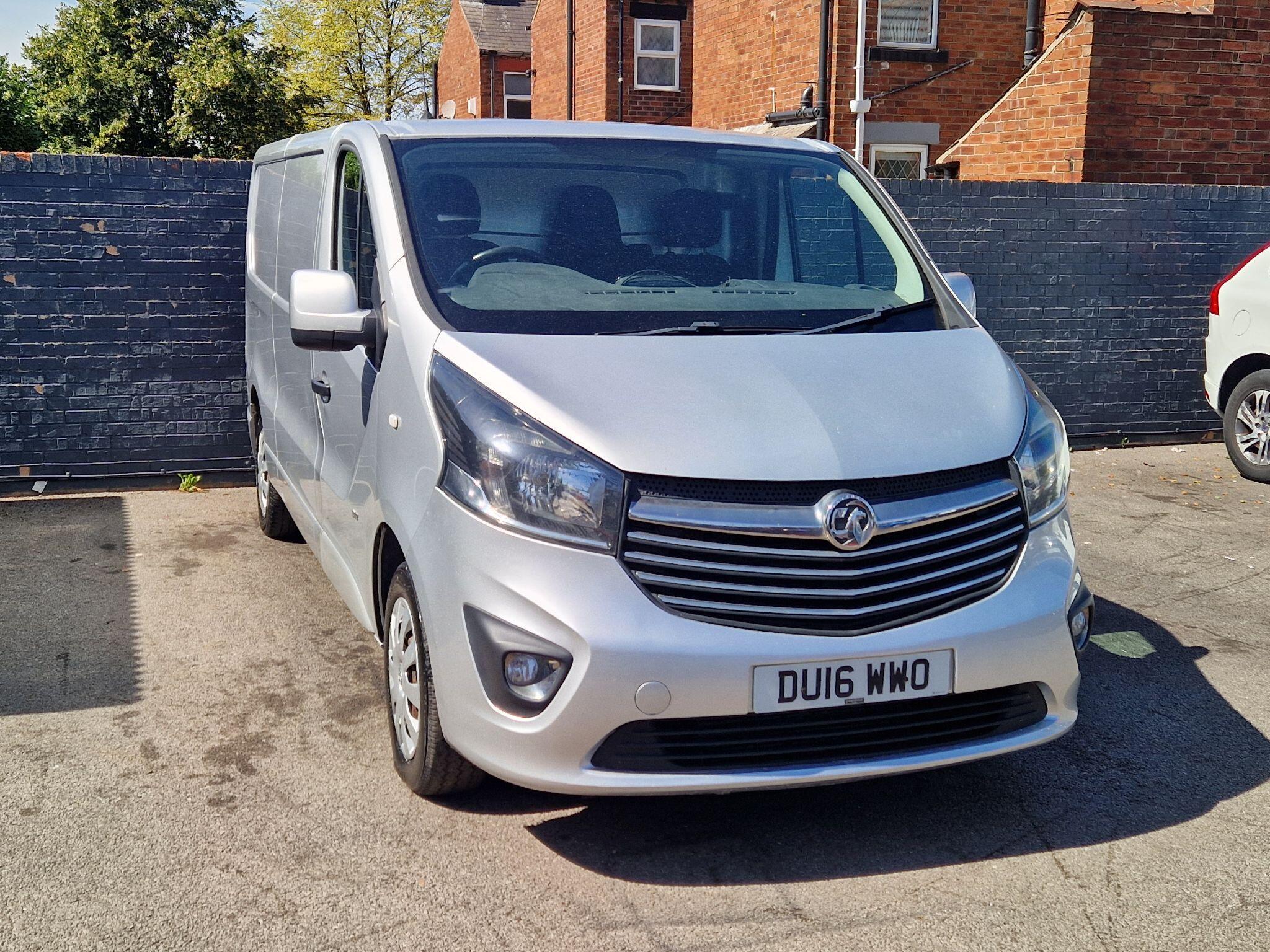 Vauxhall Vivaro - Image 3