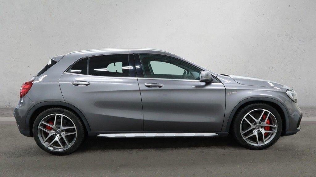 Mercedes GLA - Image 8