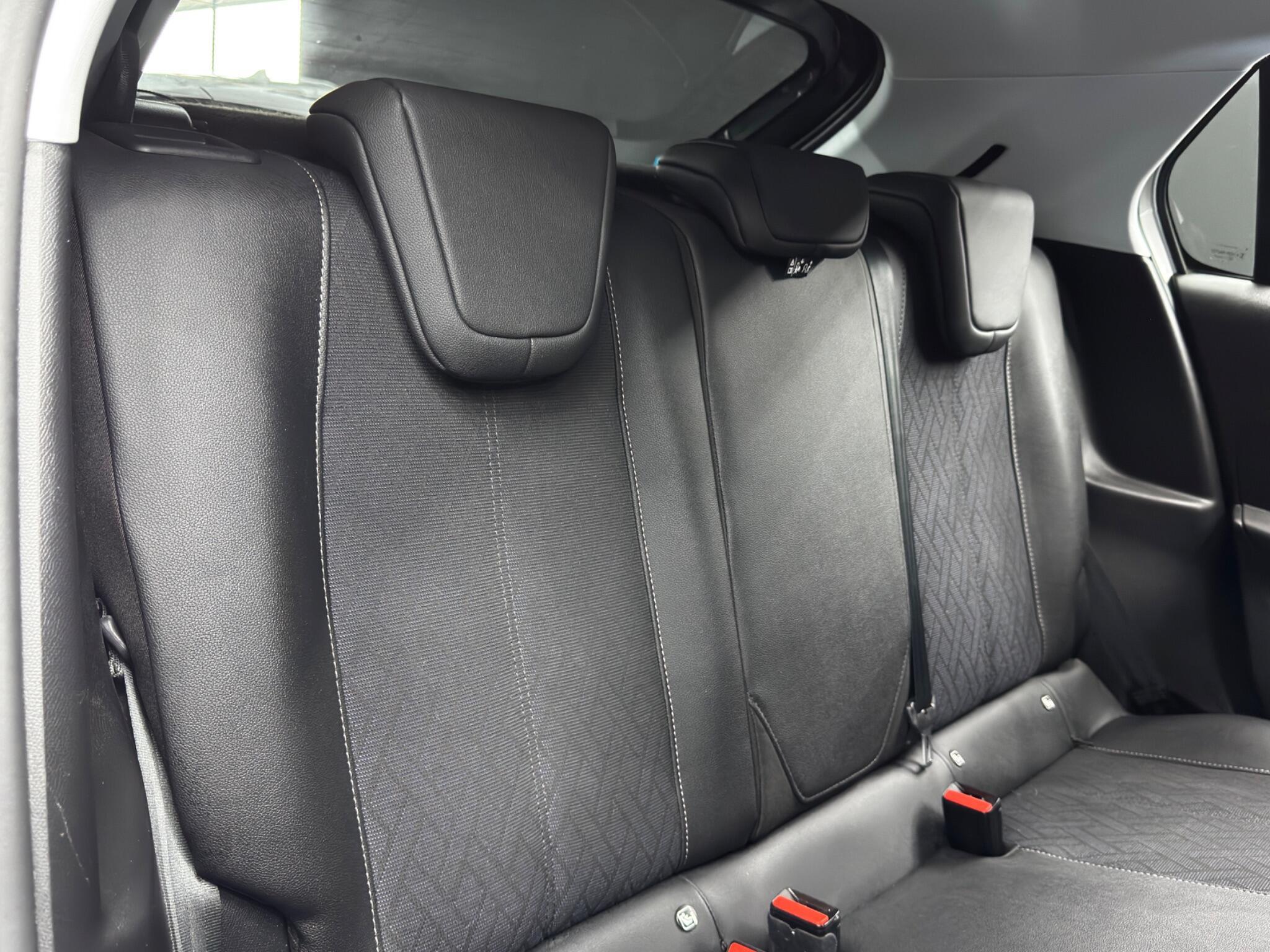 Vauxhall Corsa - Image 15