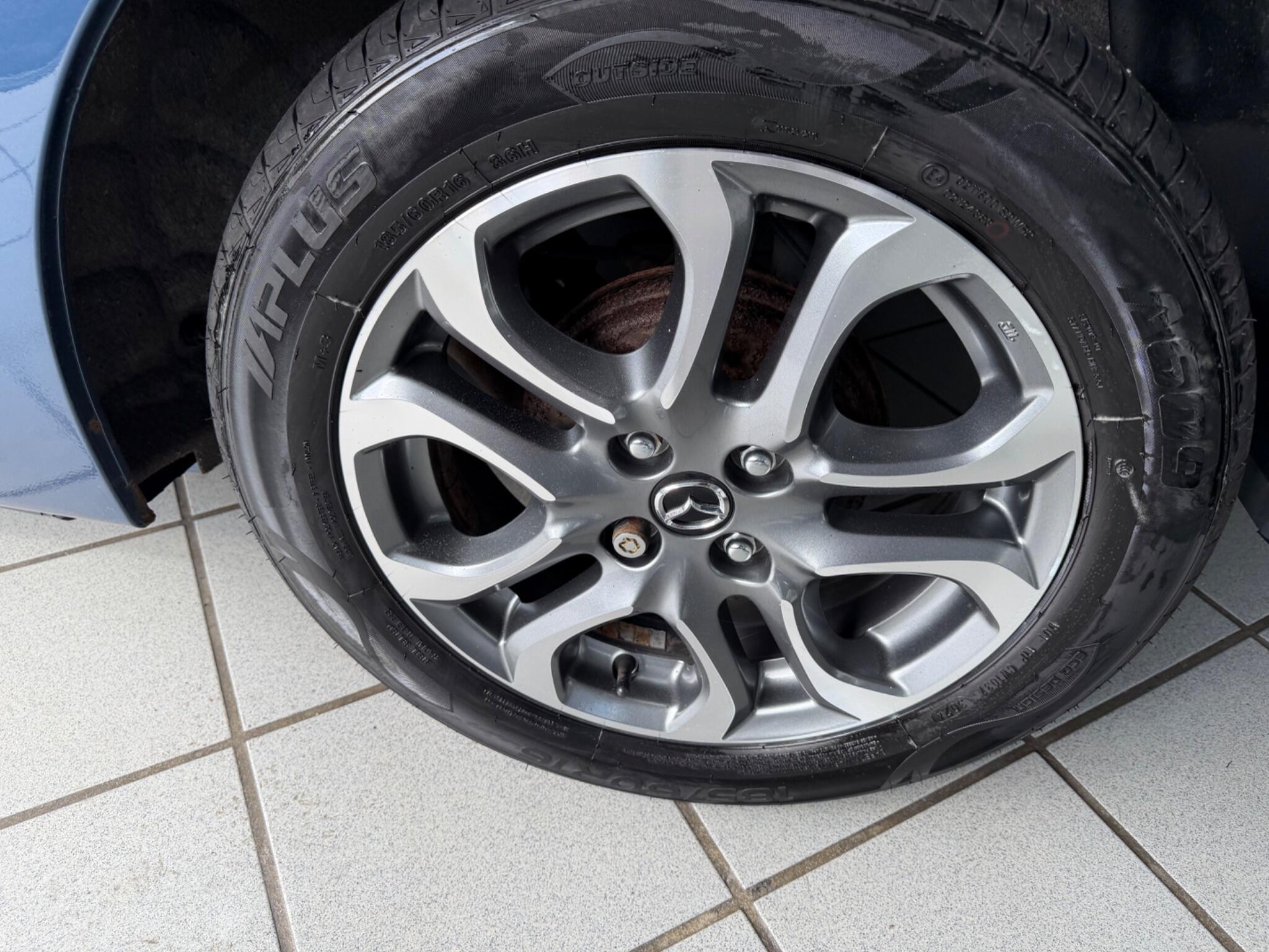 Mazda MAZDA2 - Image 28