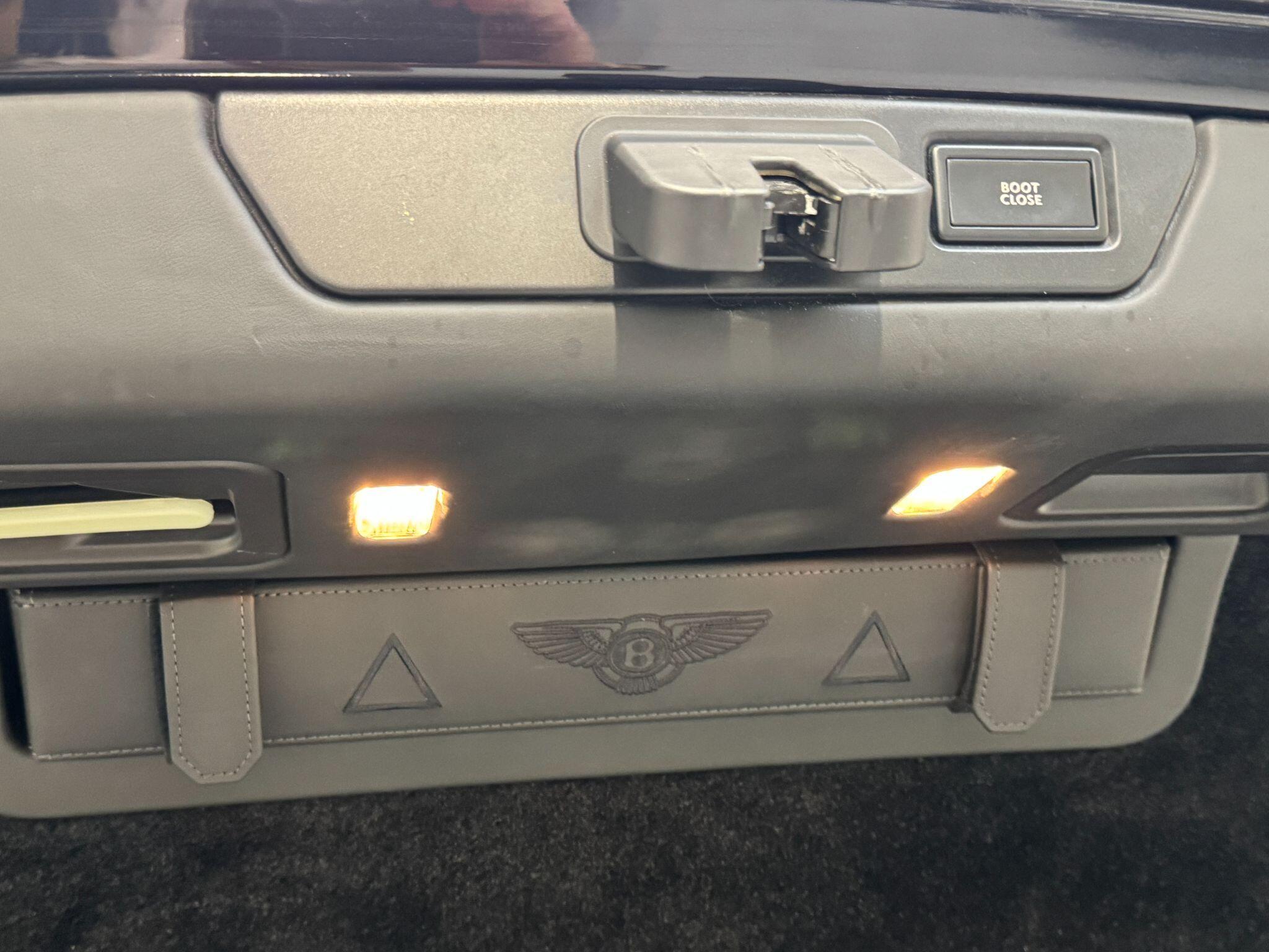 Bentley Mulsanne - Image 74