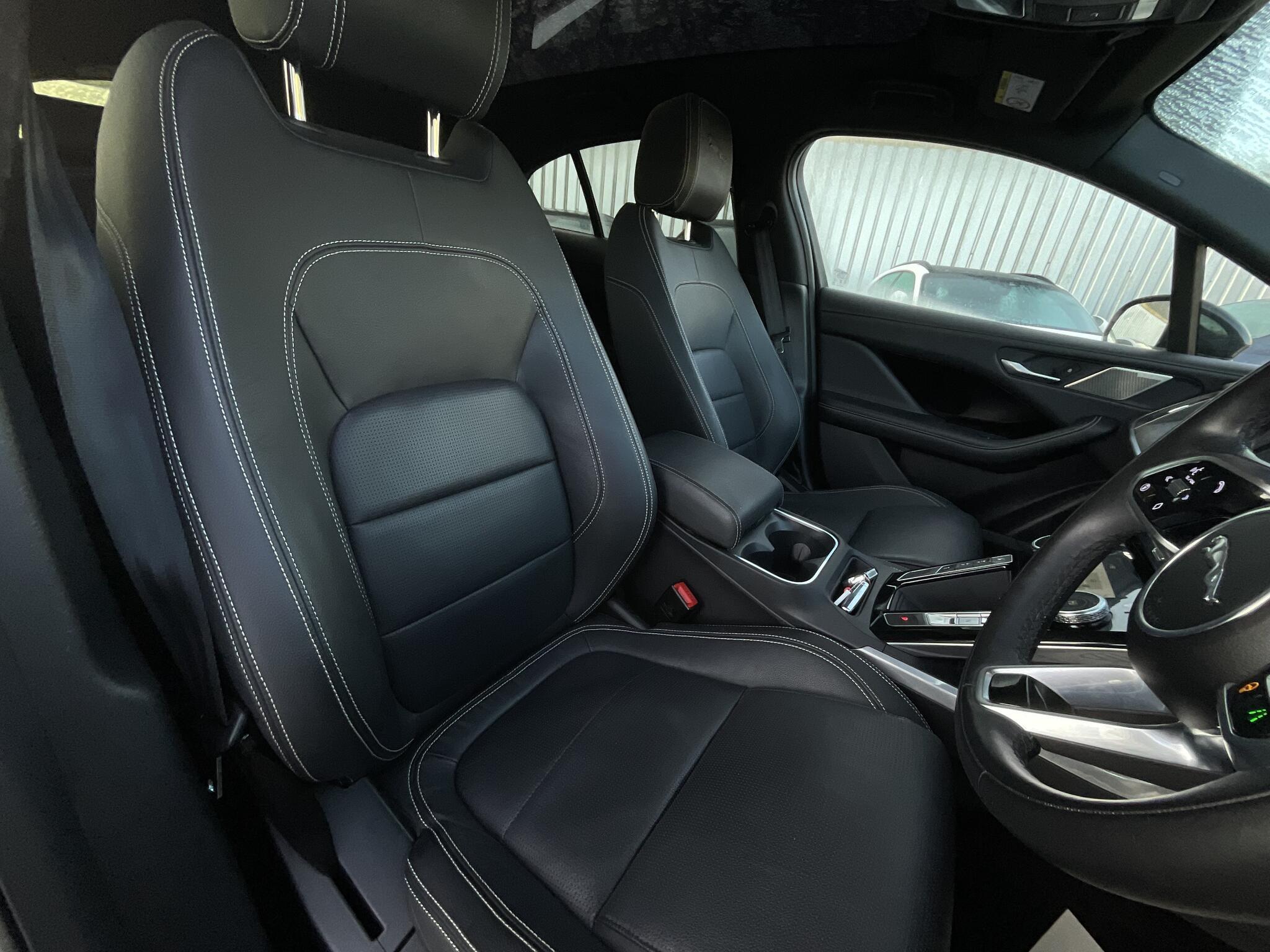 Jaguar I-Pace - Image 8