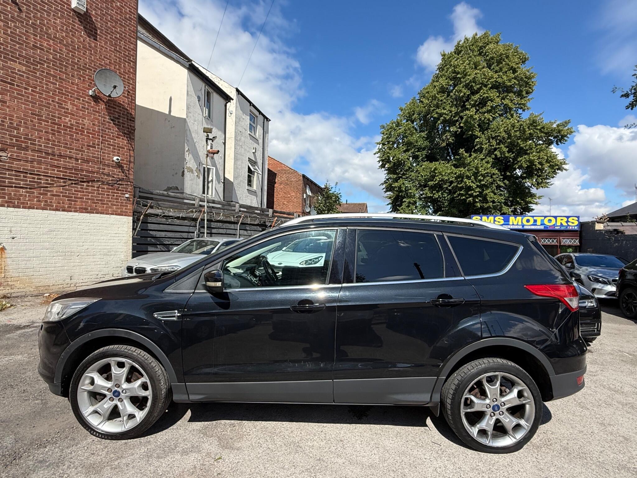 Ford Kuga - Image 4