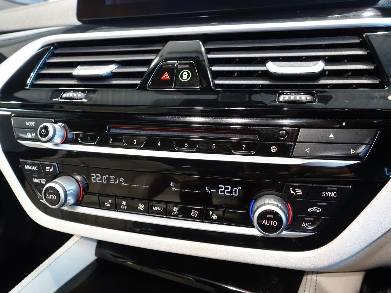 BMW 6 SERIES GRAN TURISMO - Image 26