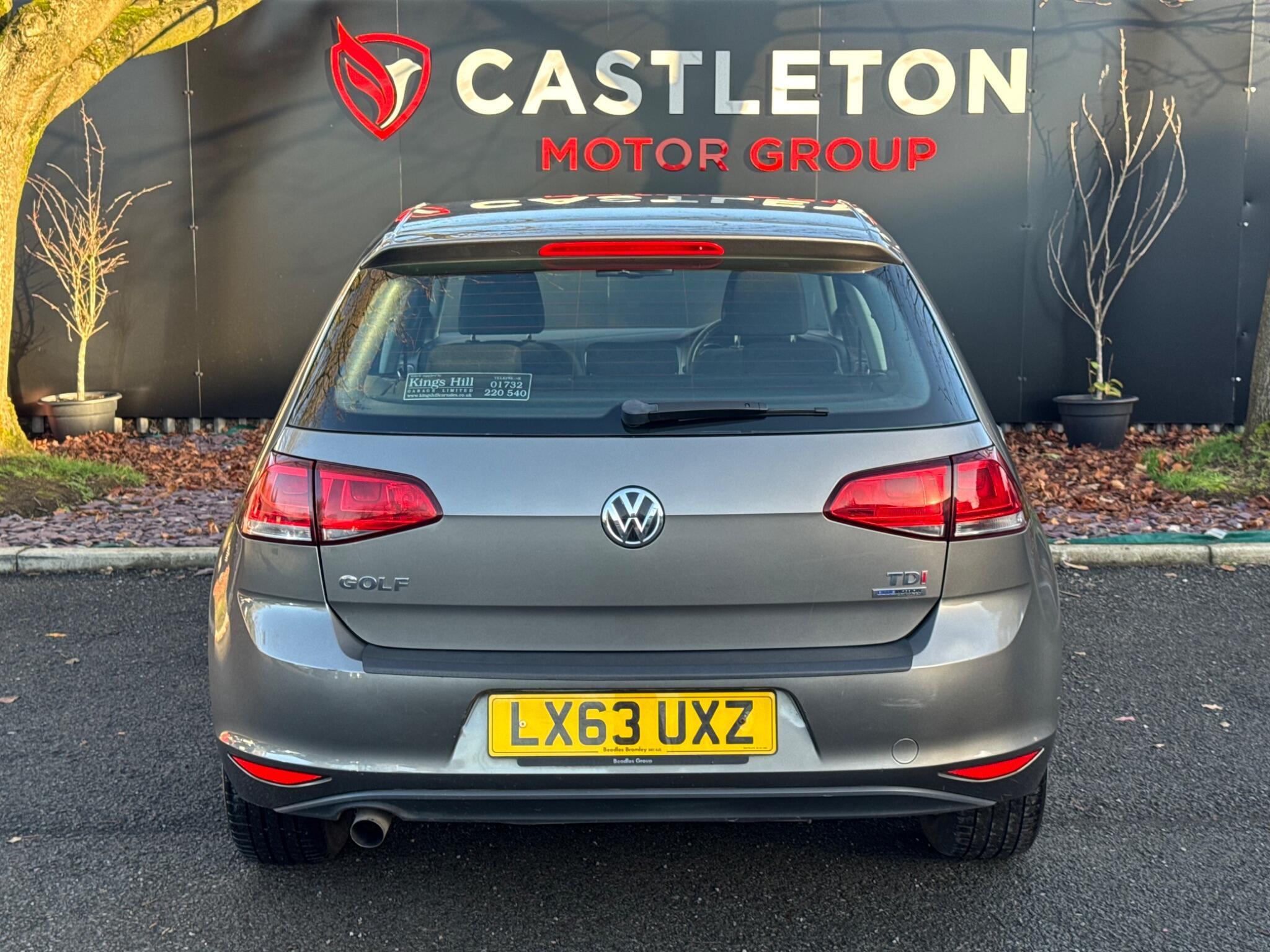 Volkswagen Golf - Image 8