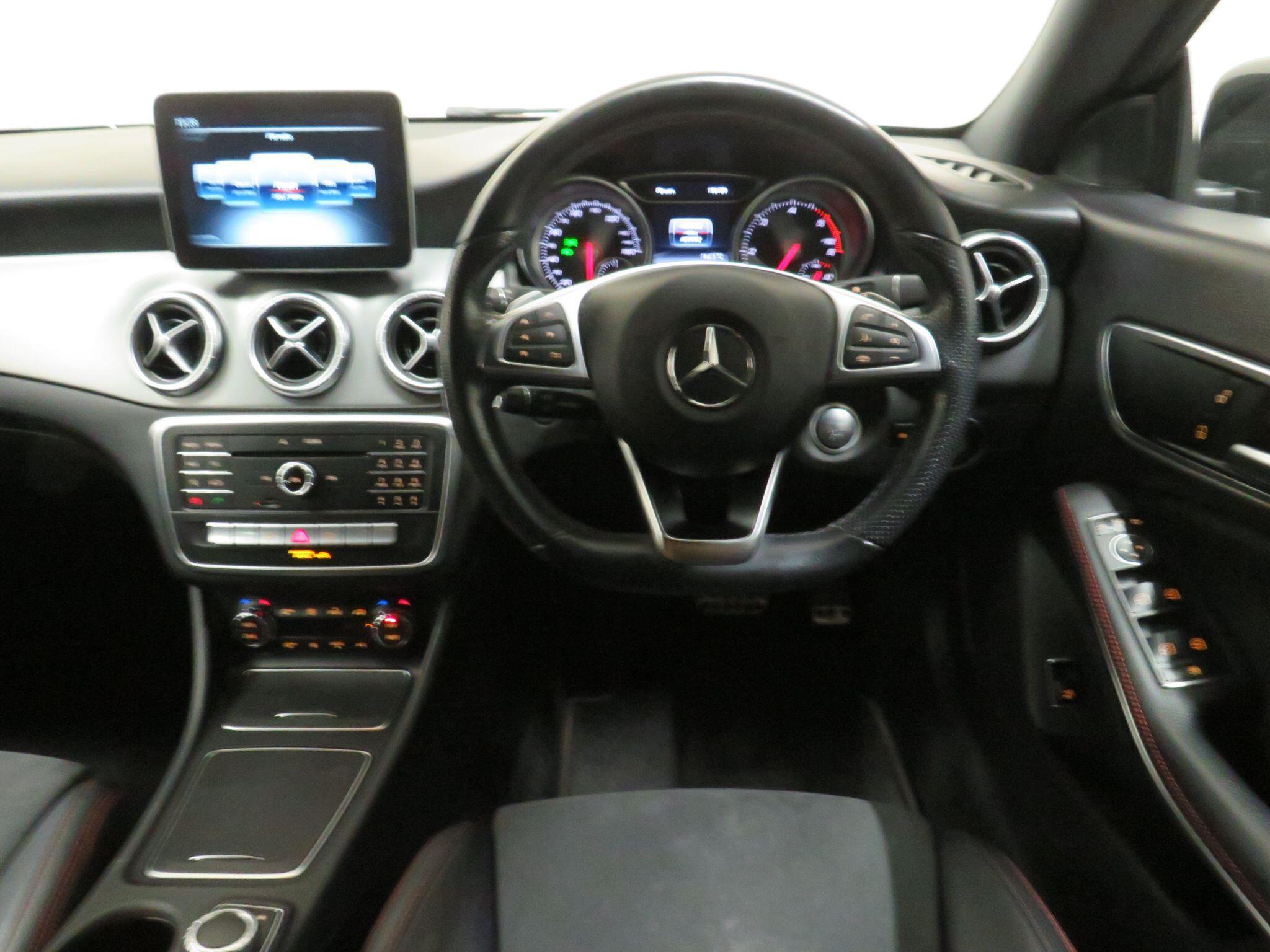 Mercedes CLA - Image 13