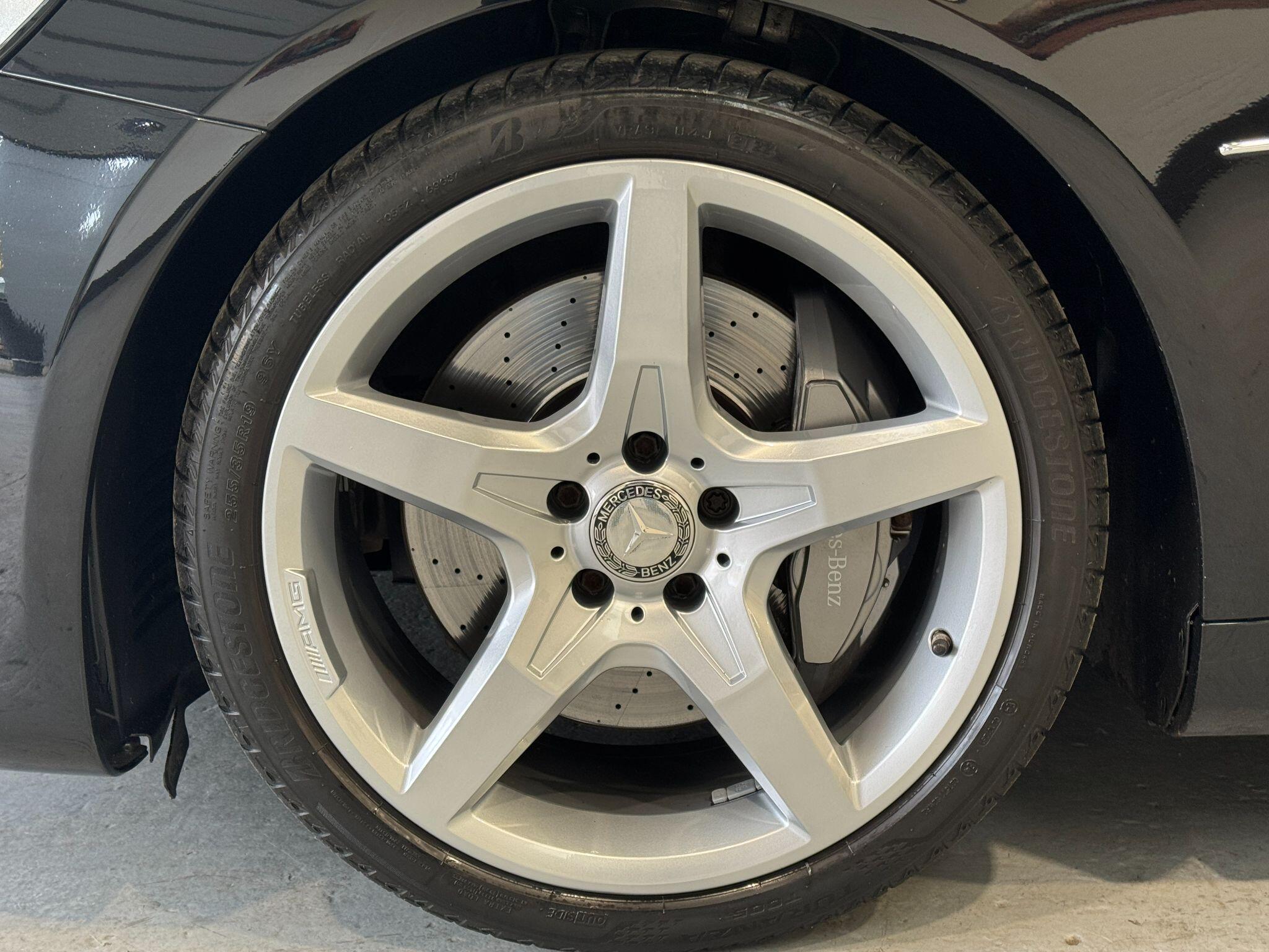 Mercedes SL - Image 28