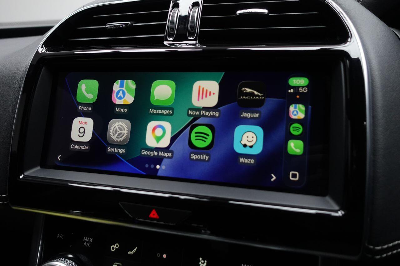 Jaguar XE - Image 36