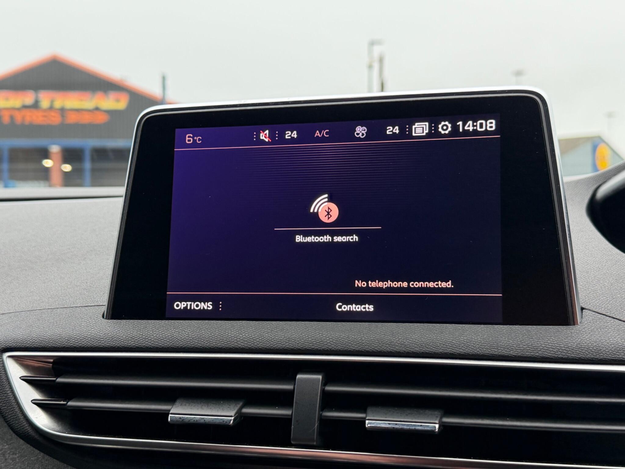 Peugeot 5008 - Image 28