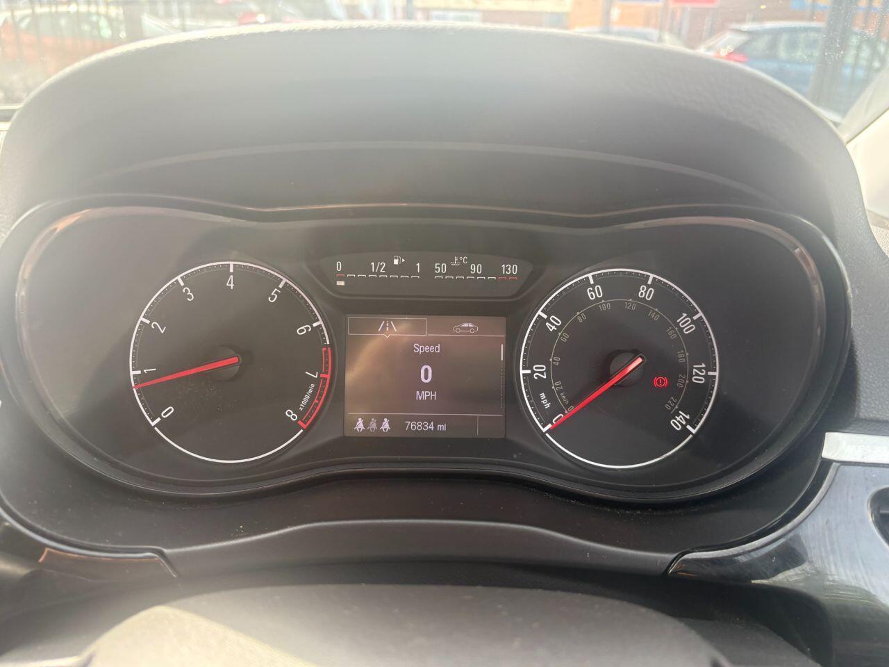 Vauxhall Corsa - Image 12