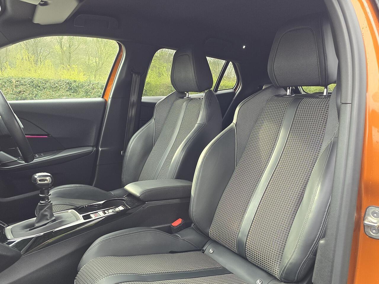 Peugeot 2008 - Image 3