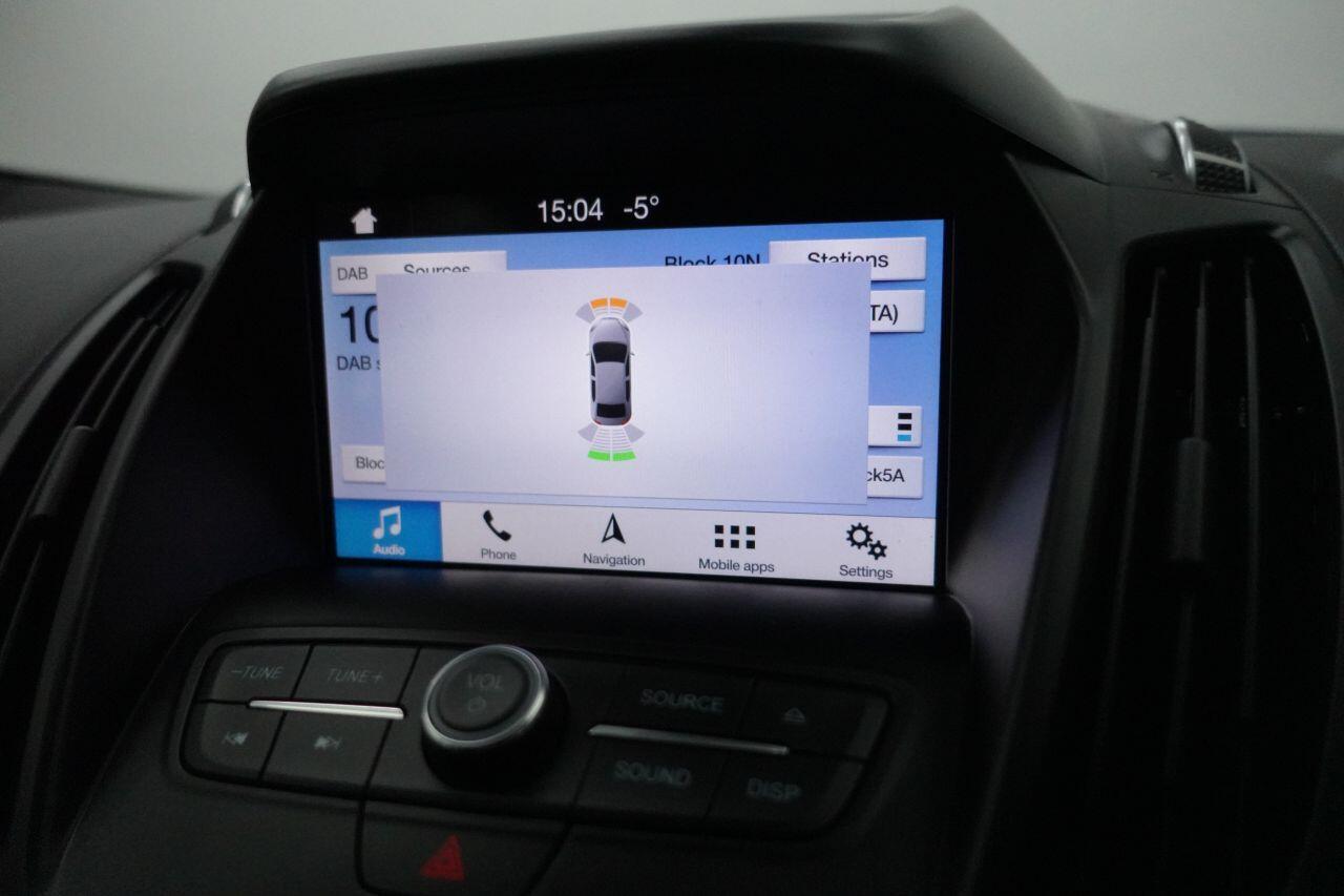 Ford Kuga - Image 19