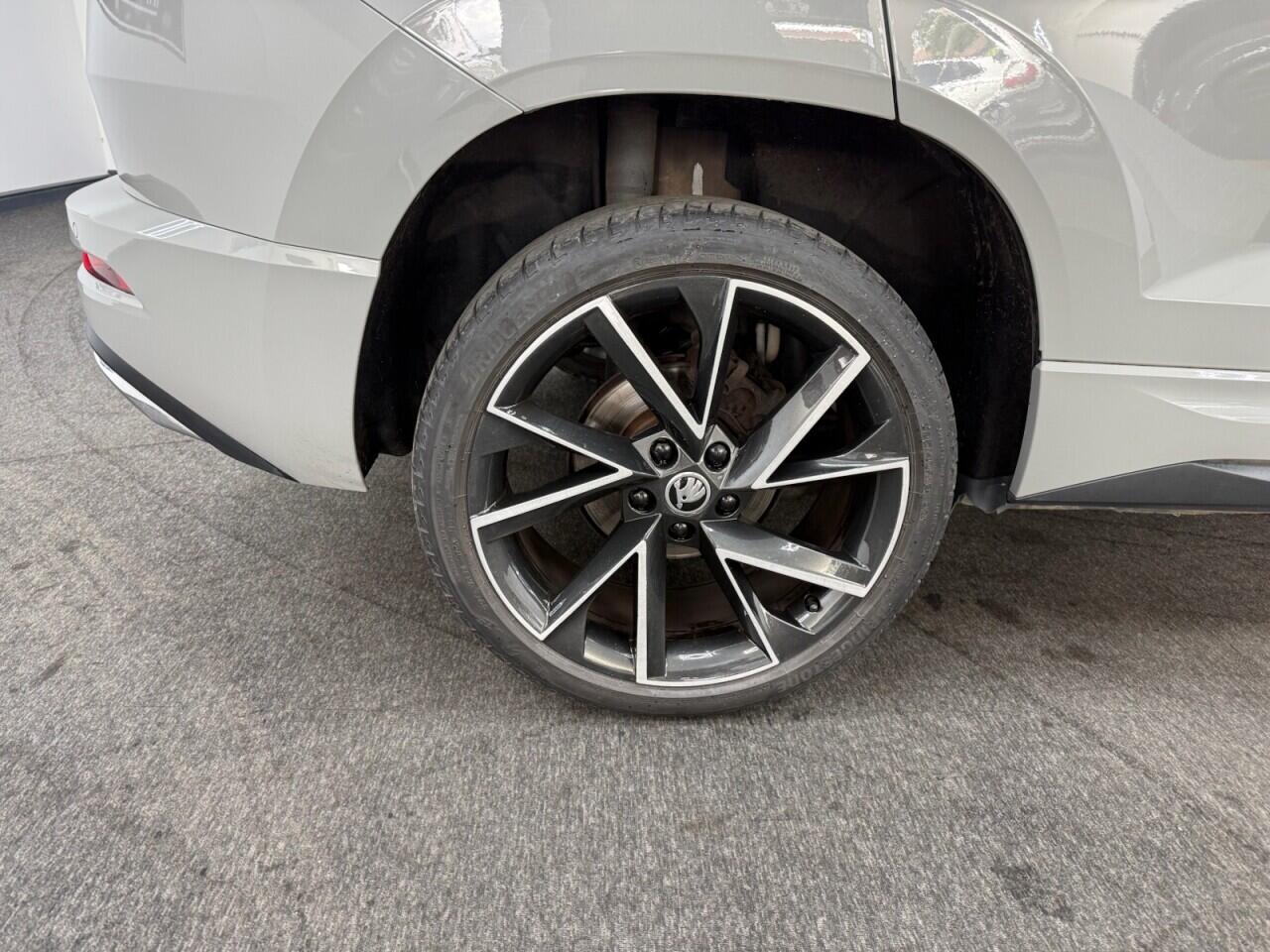Skoda Karoq - Image 13