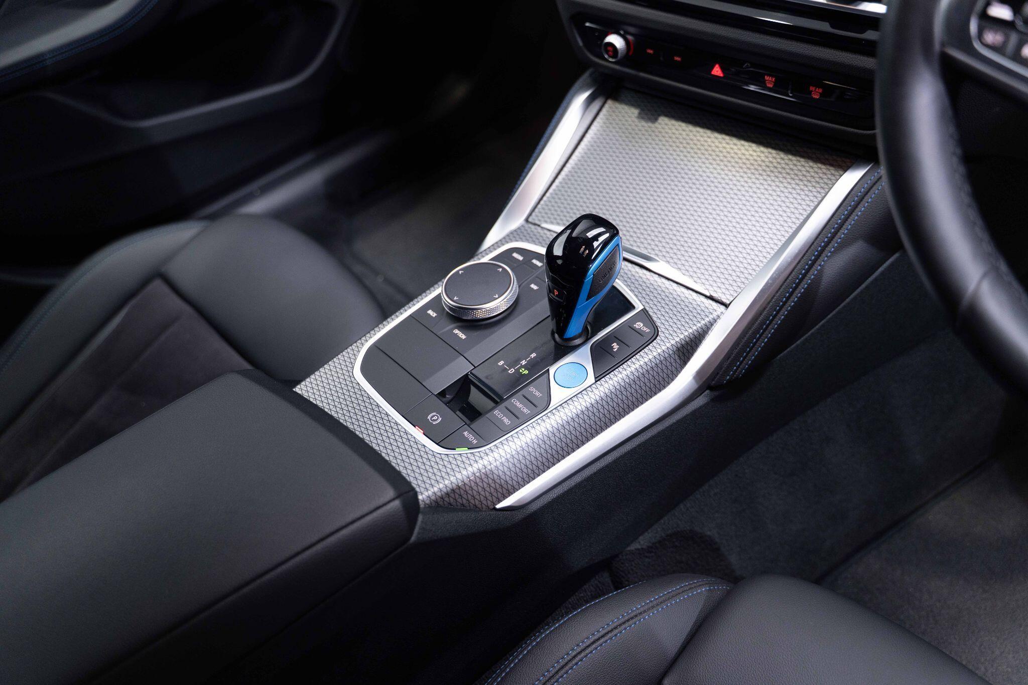 BMW I4 - Image 3