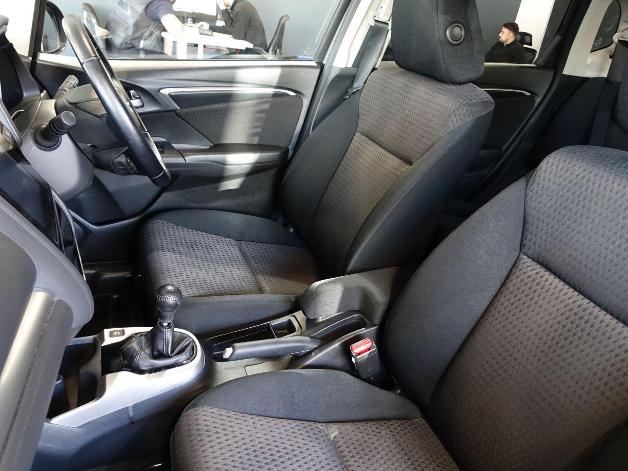 Honda Jazz - Image 12