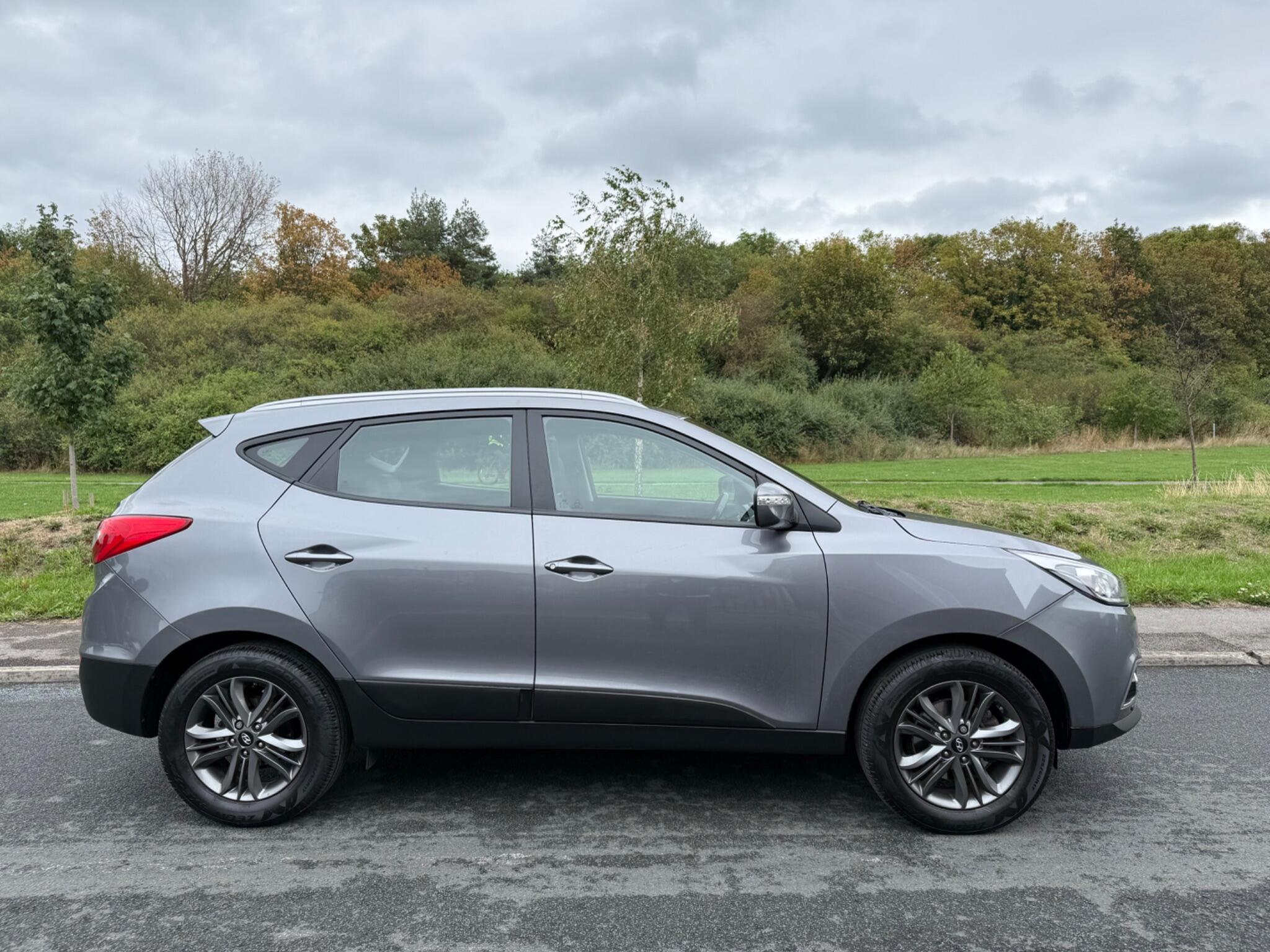 Hyundai ix35 - Image 2