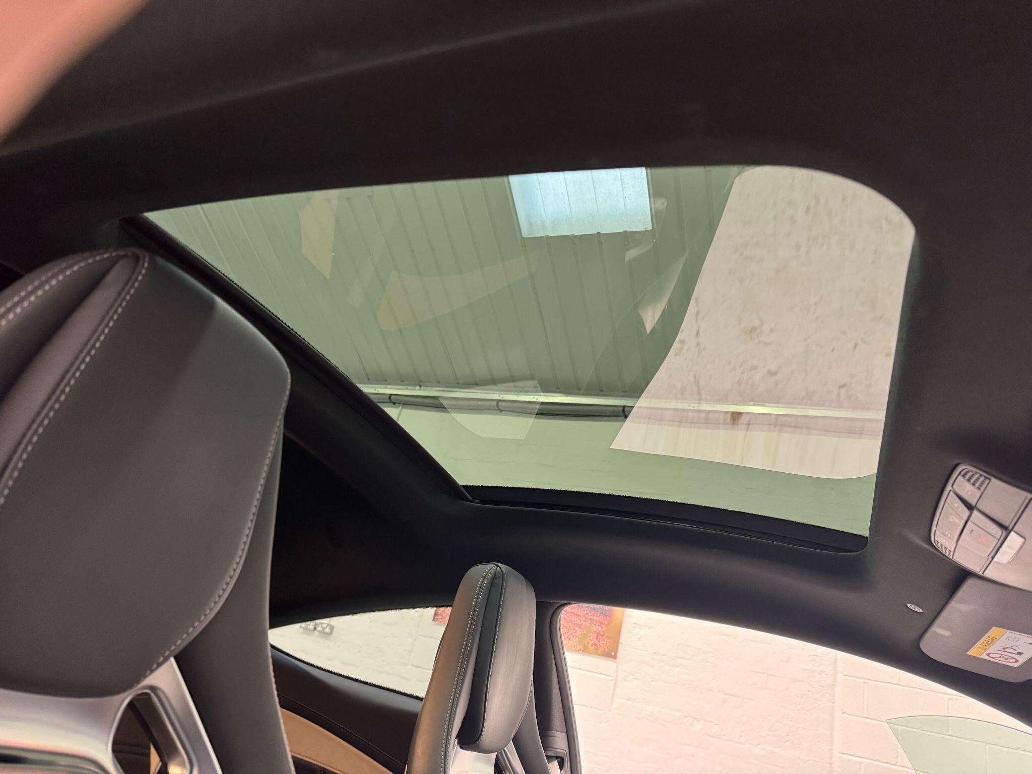 Mercedes C Class - Image 22