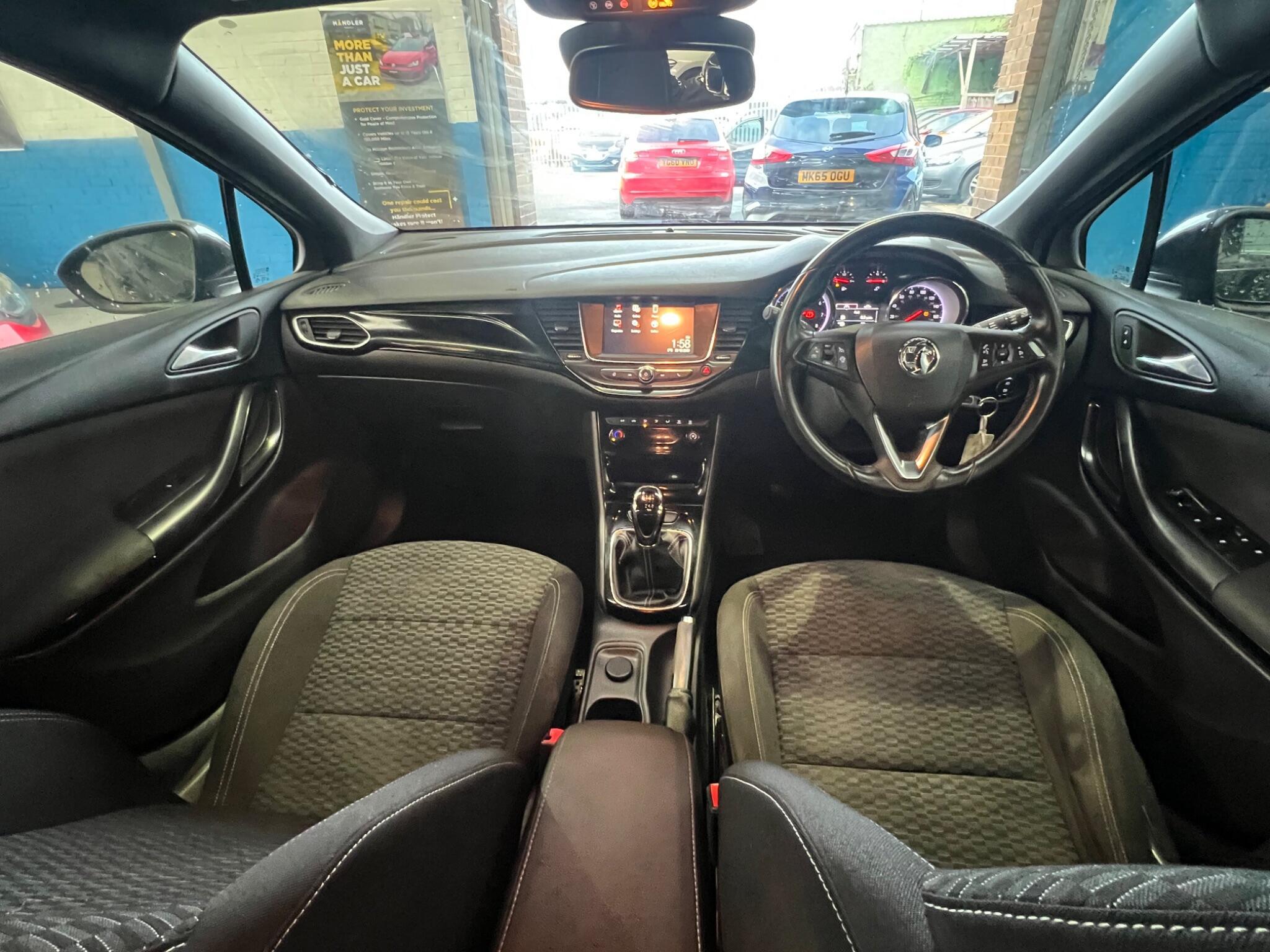 Vauxhall Astra - Image 16