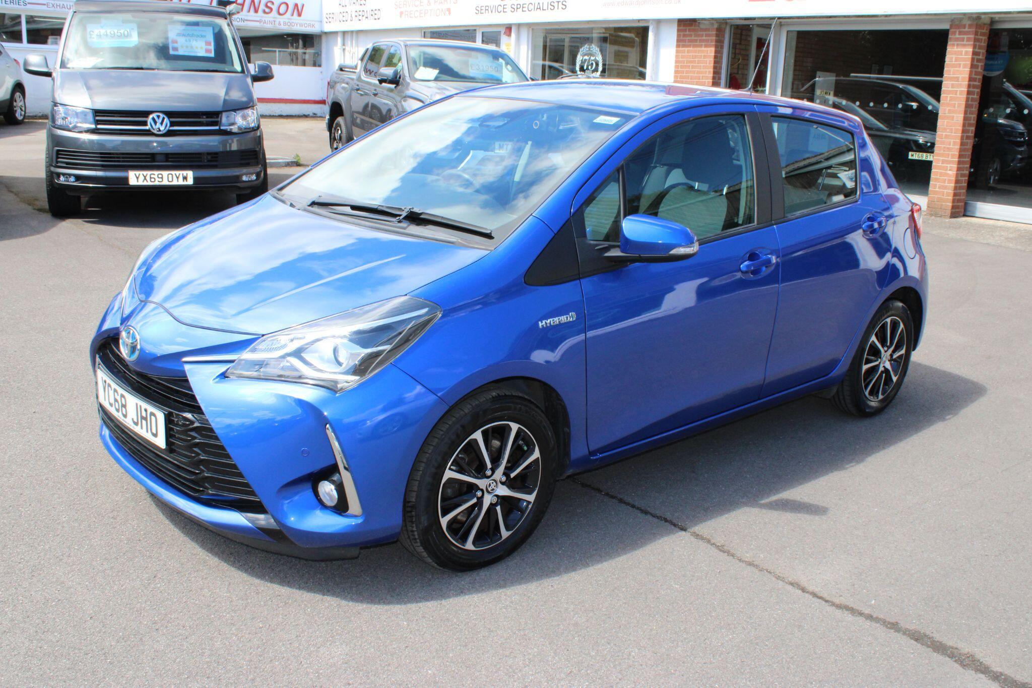 Toyota Yaris - Image 16