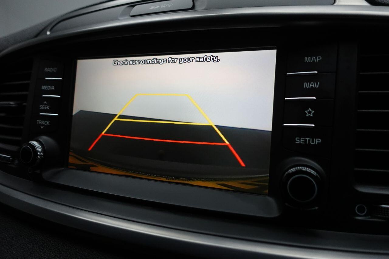 Kia Sorento - Image 26