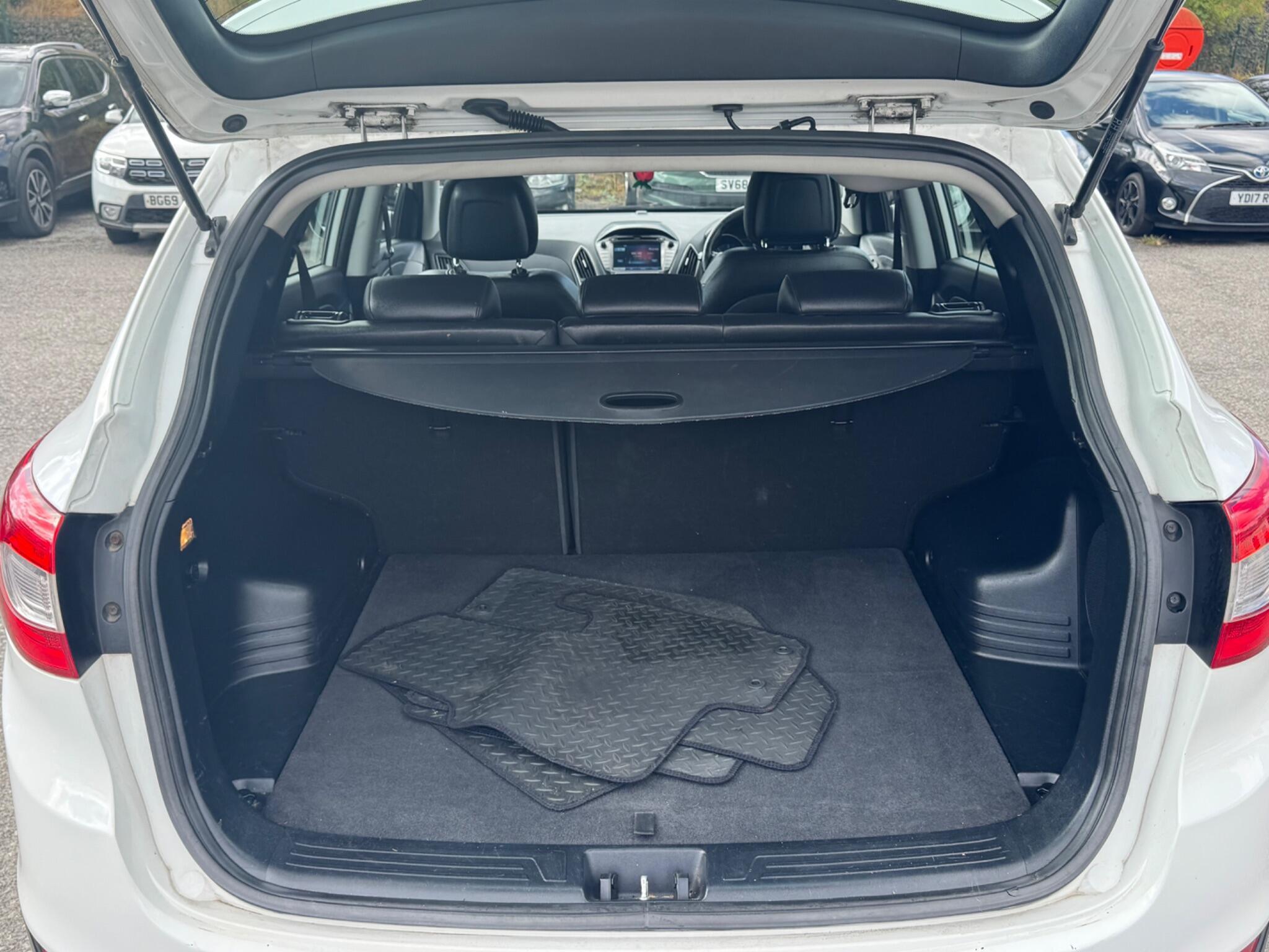 Hyundai ix35 - Image 20