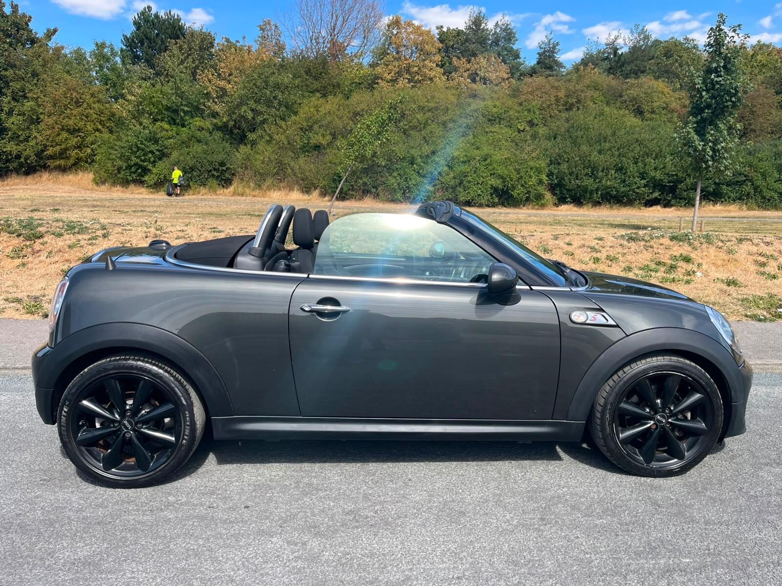 MINI Roadster - Image 2