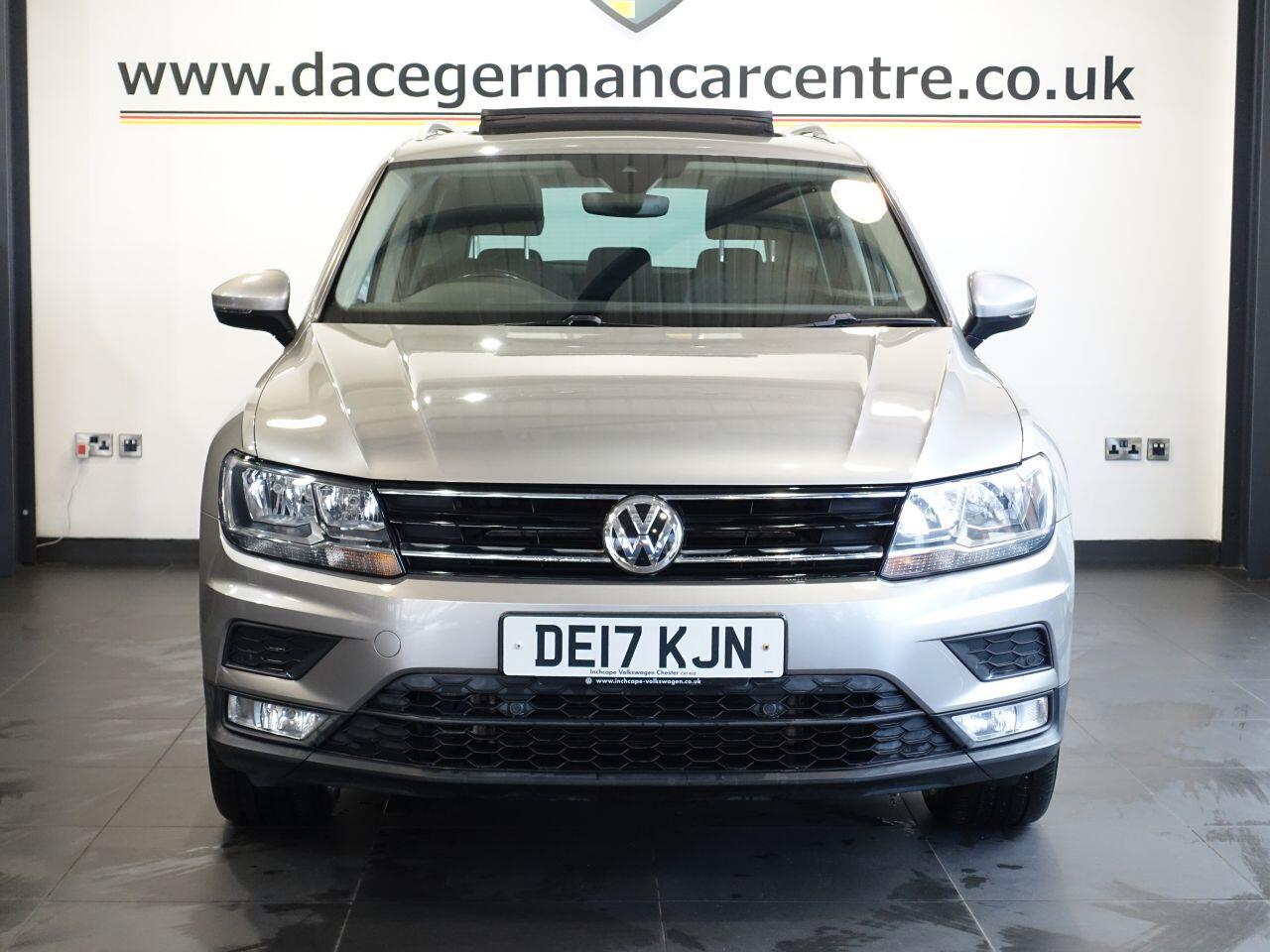 Volkswagen Tiguan - Image 9