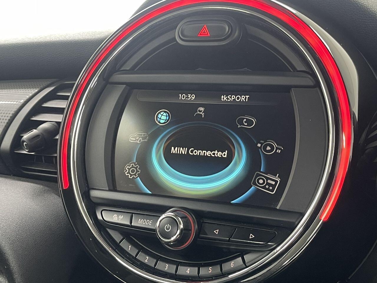 MINI Hatch - Image 3