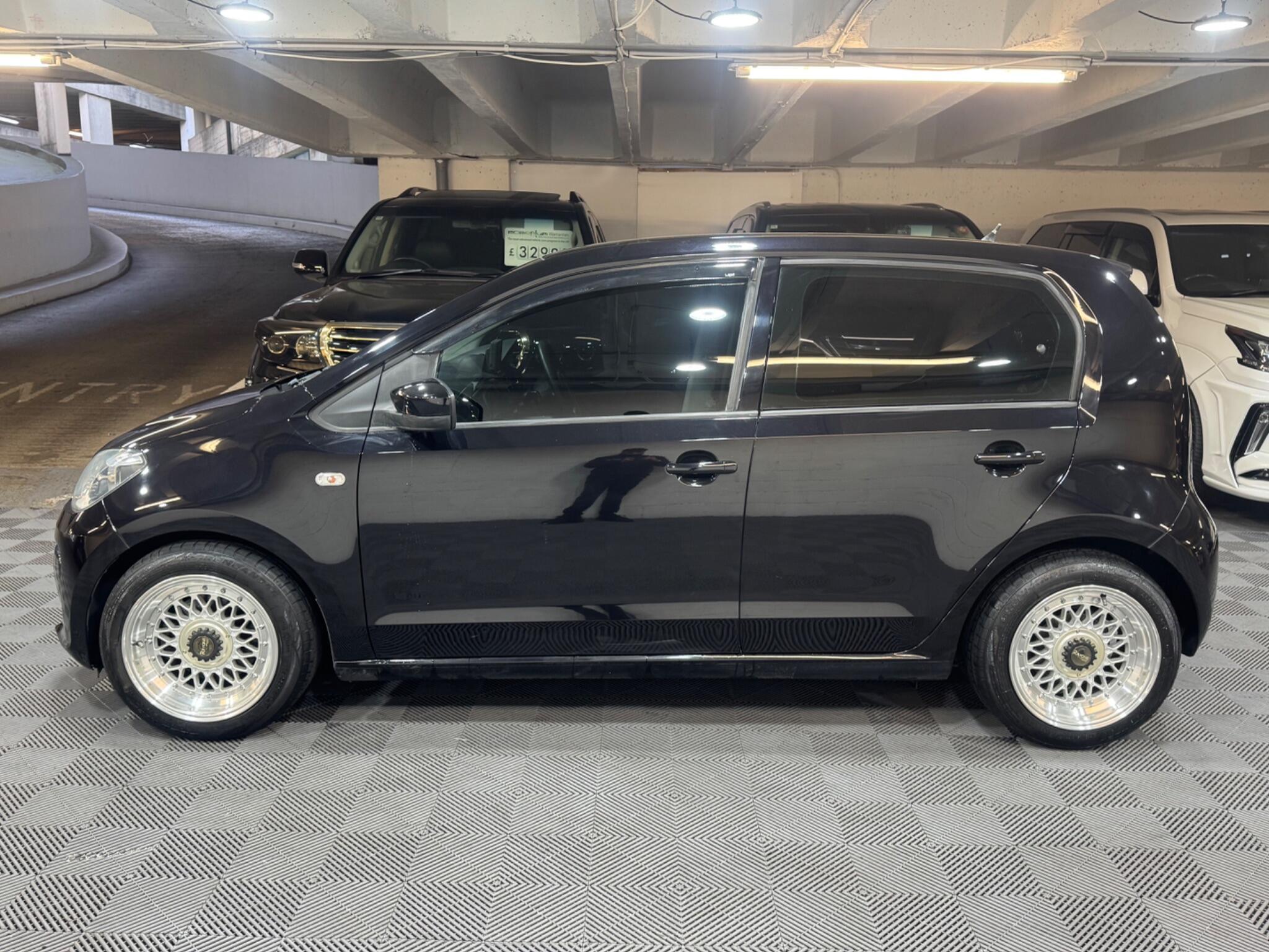 Volkswagen up! - Image 2