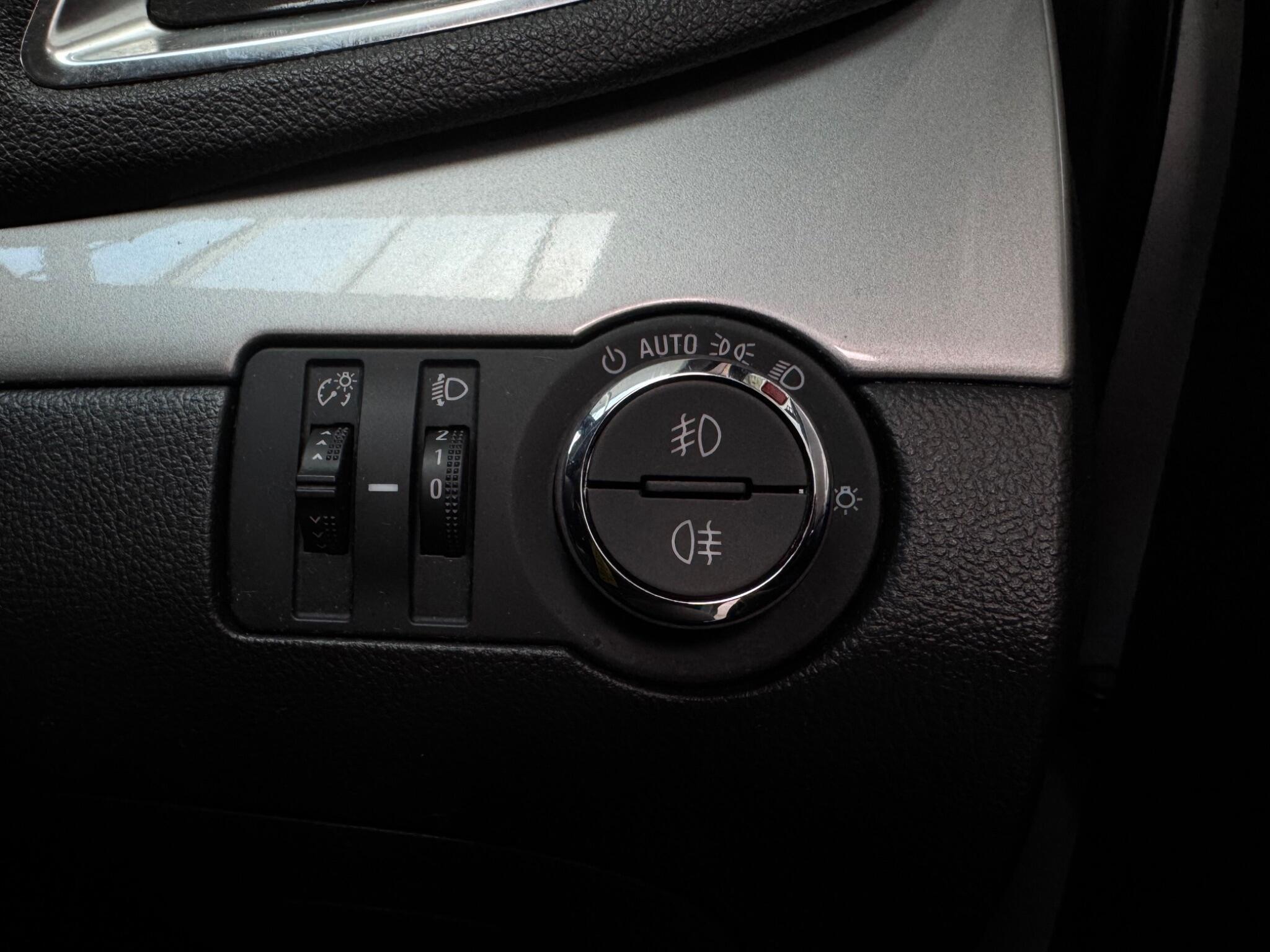 Vauxhall Mokka - Image 17