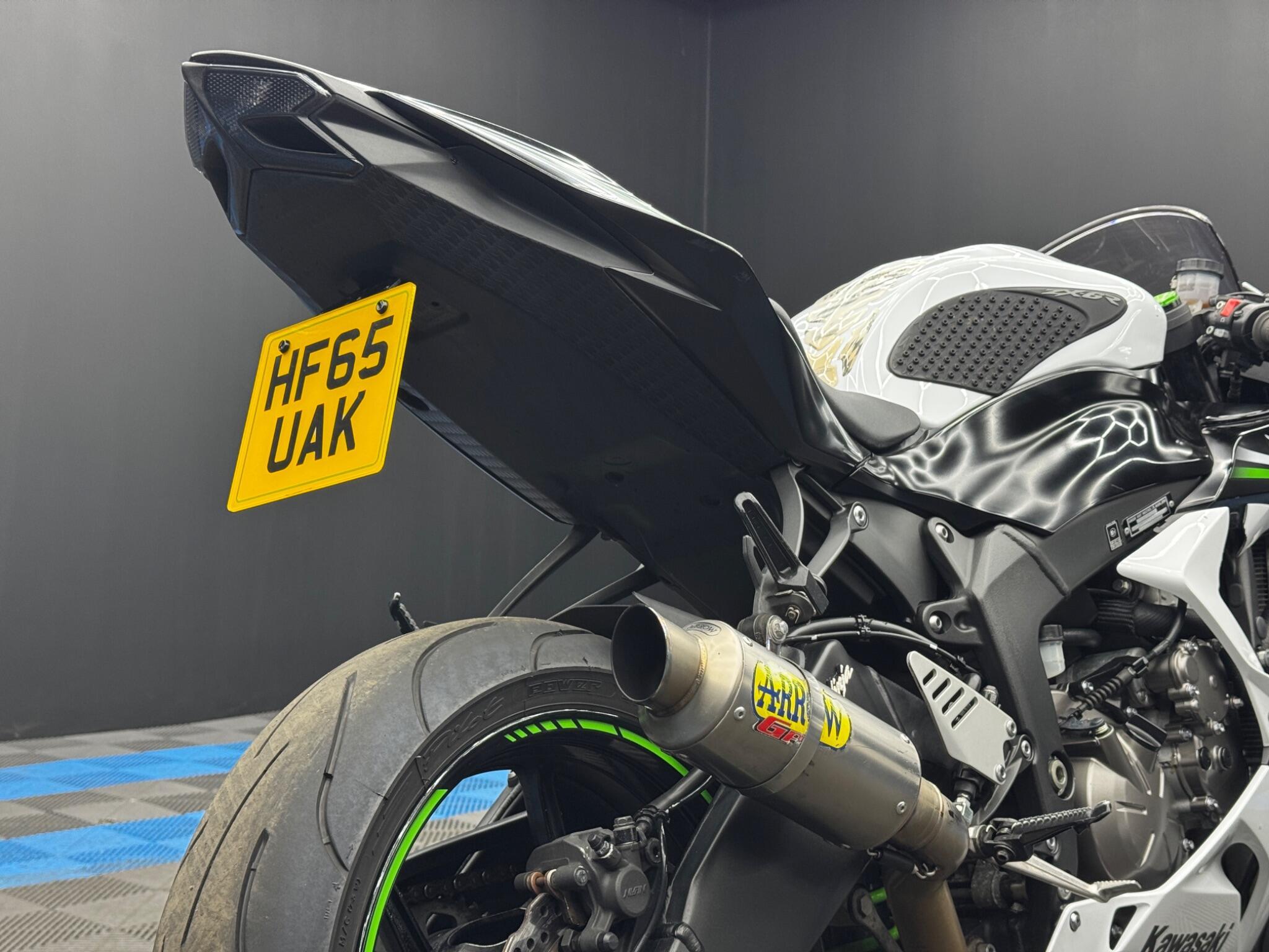 Kawasaki NINJA ZX-6R - Image 20