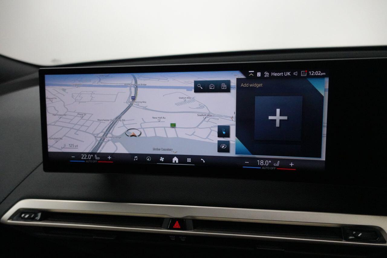 BMW IX - Image 2