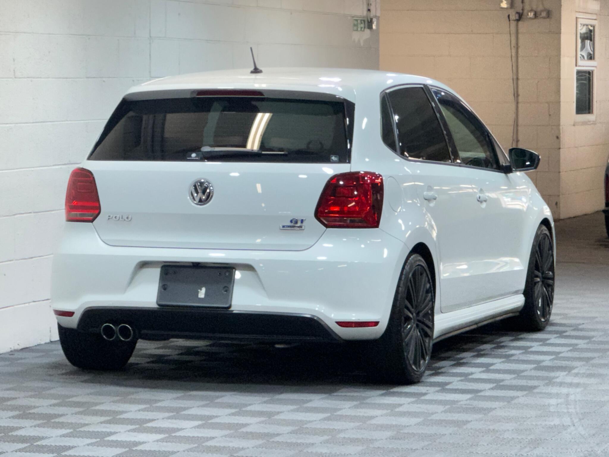 Volkswagen Polo - Image 4