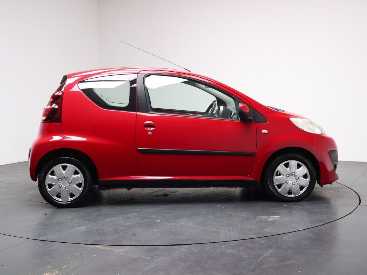 Peugeot 107 - Image 14
