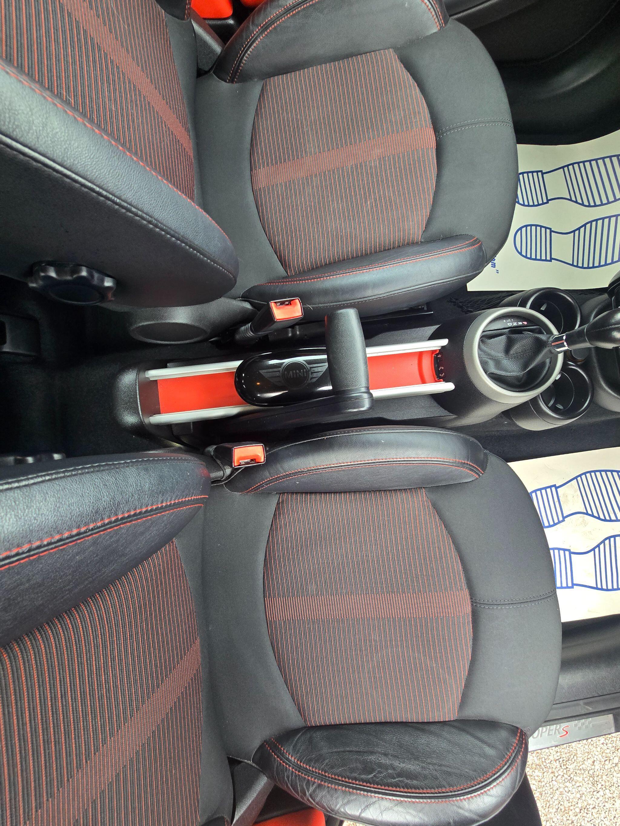 MINI Countryman - Image 30