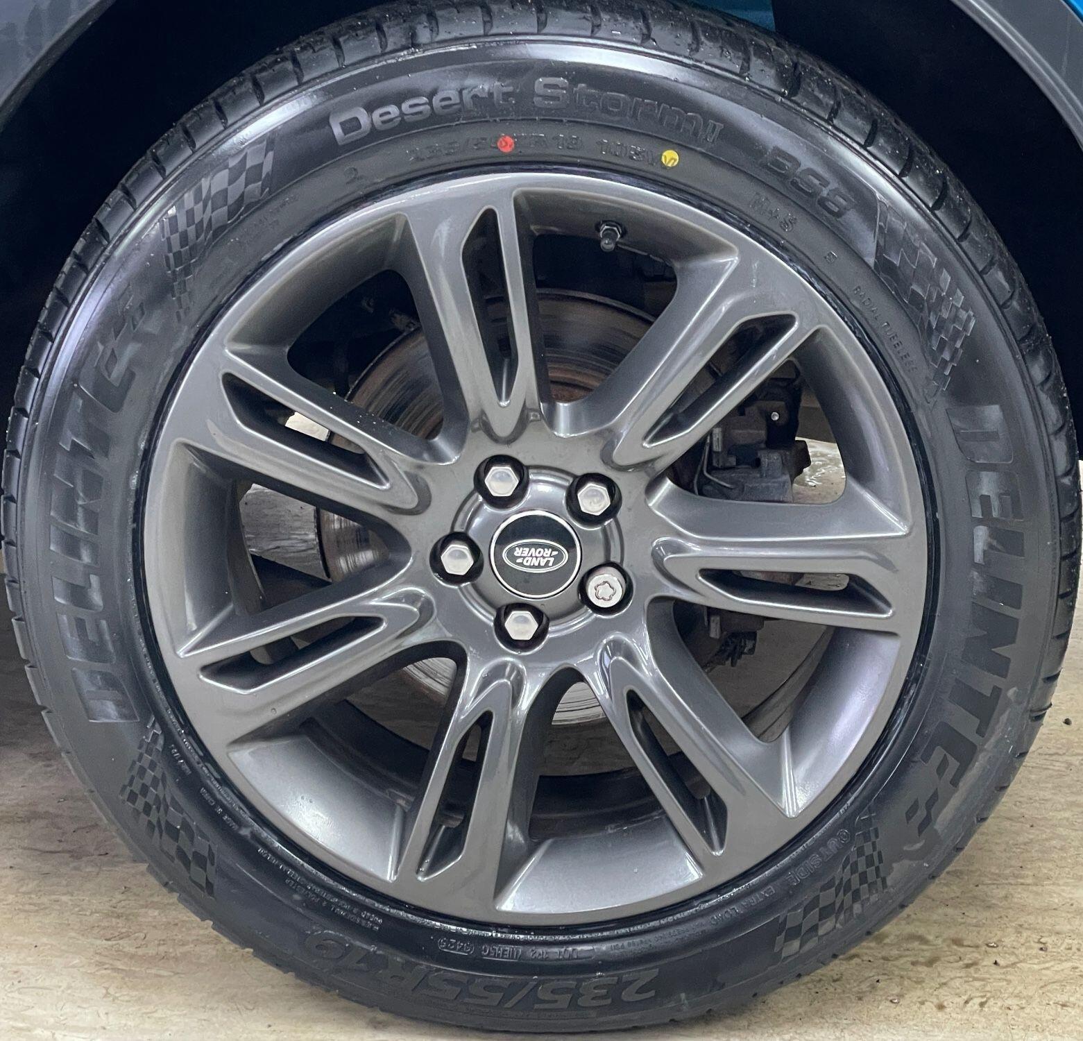 Land Rover Range Rover Evoque - Image 14