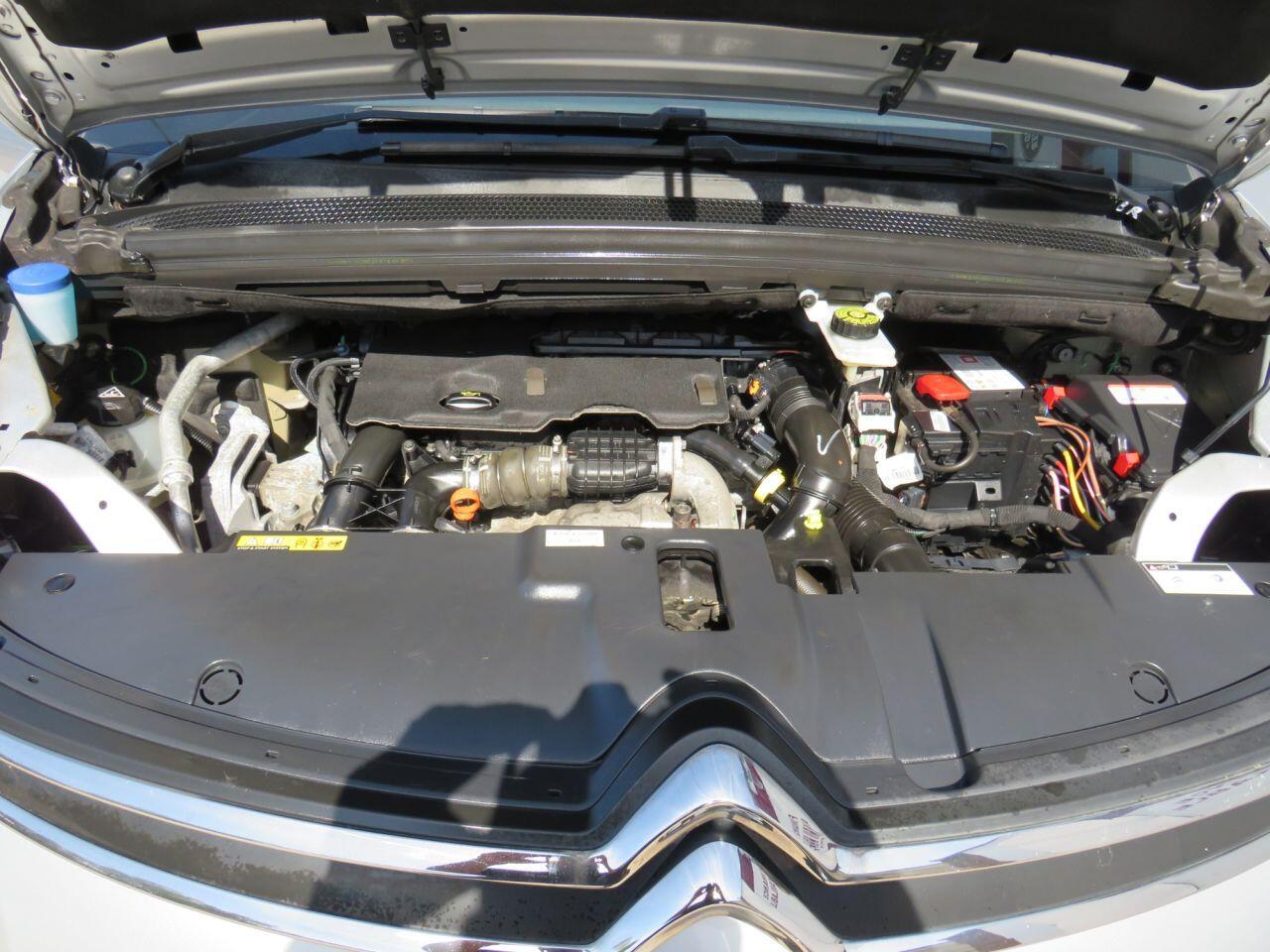 Citroen Grand C4 Picasso - Image 17