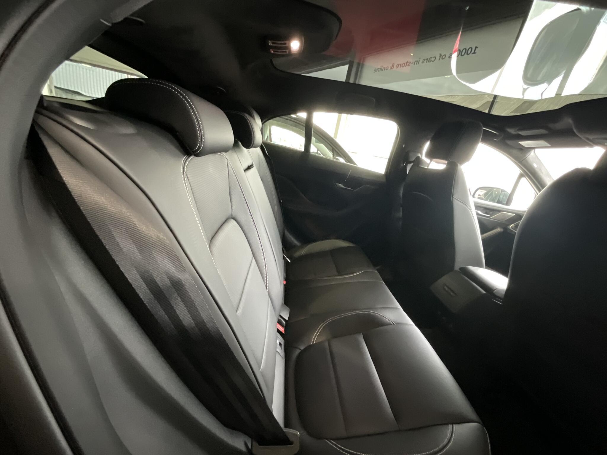 Jaguar I-Pace - Image 12