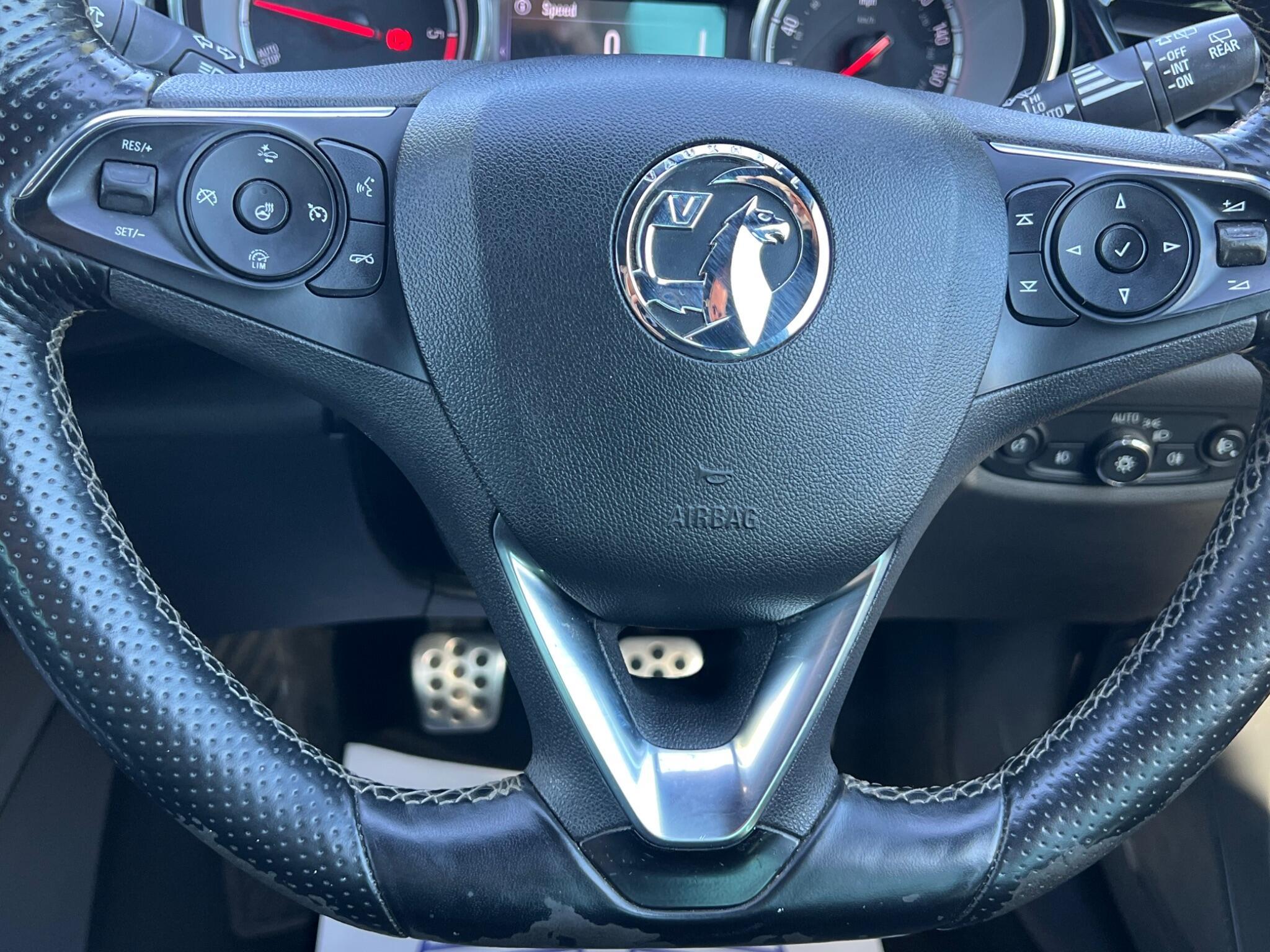 Vauxhall Insignia - Image 16