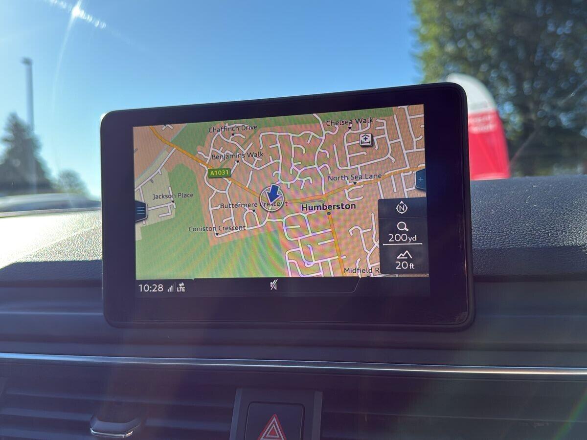 Audi A4 - Image 16