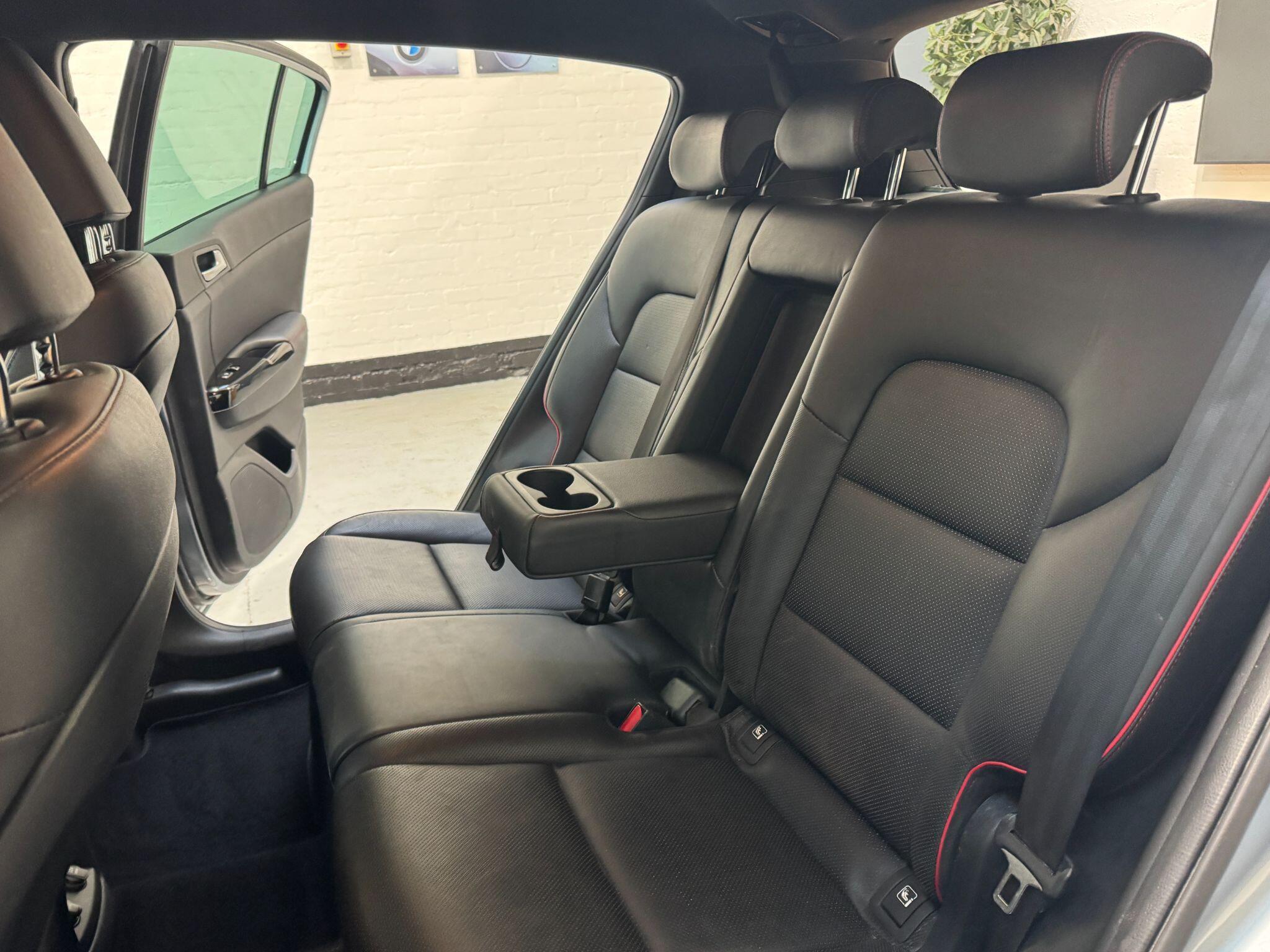 Kia Sportage - Image 36