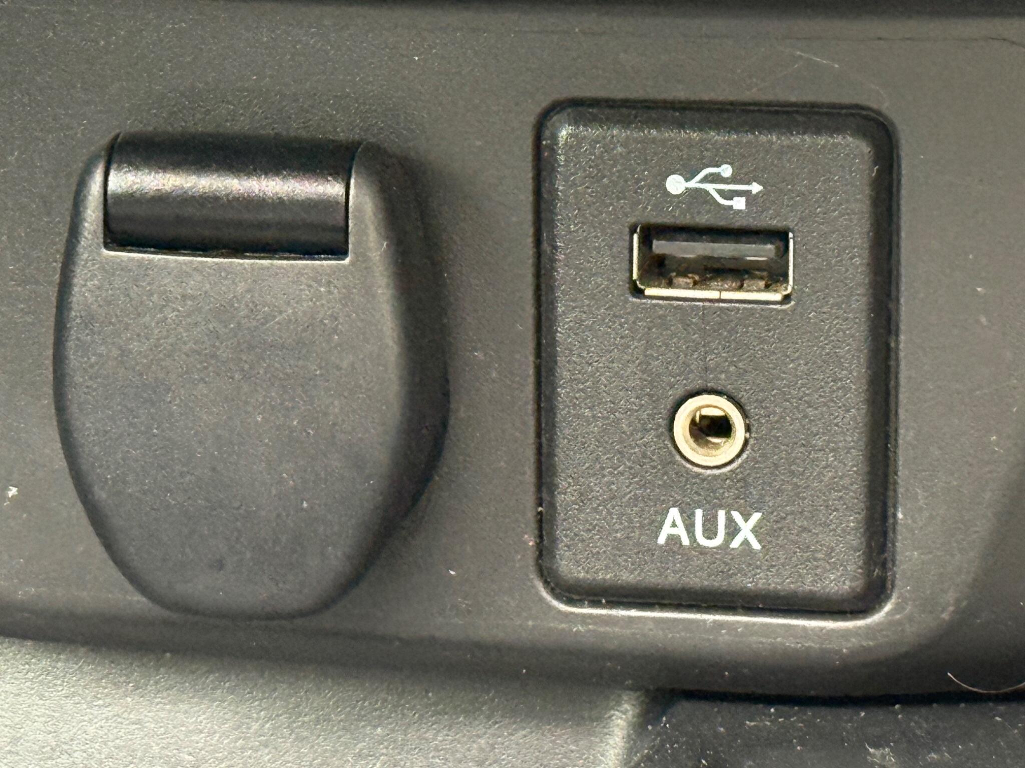 Nissan X-Trail - Image 34