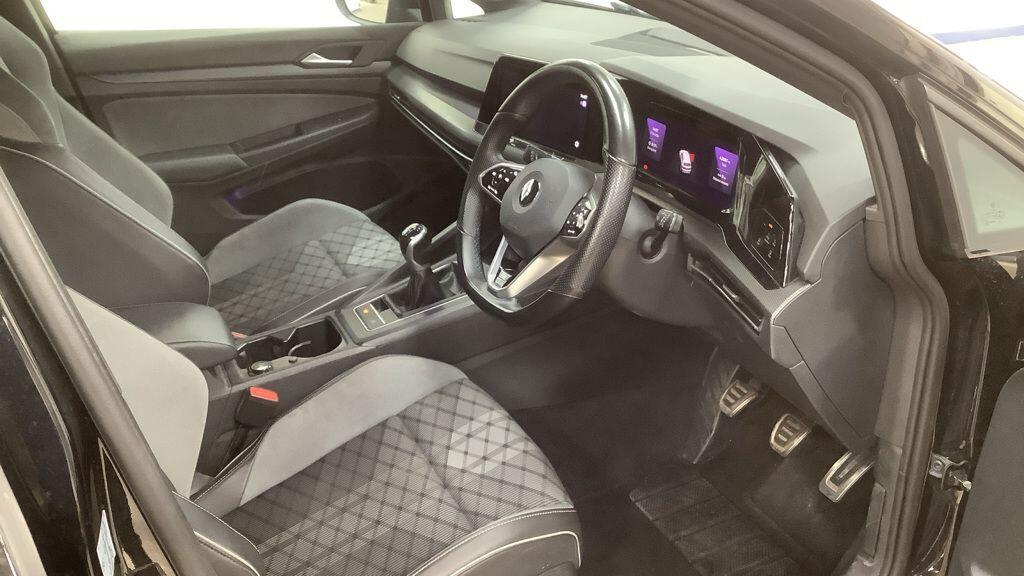 Volkswagen Golf - Image 3